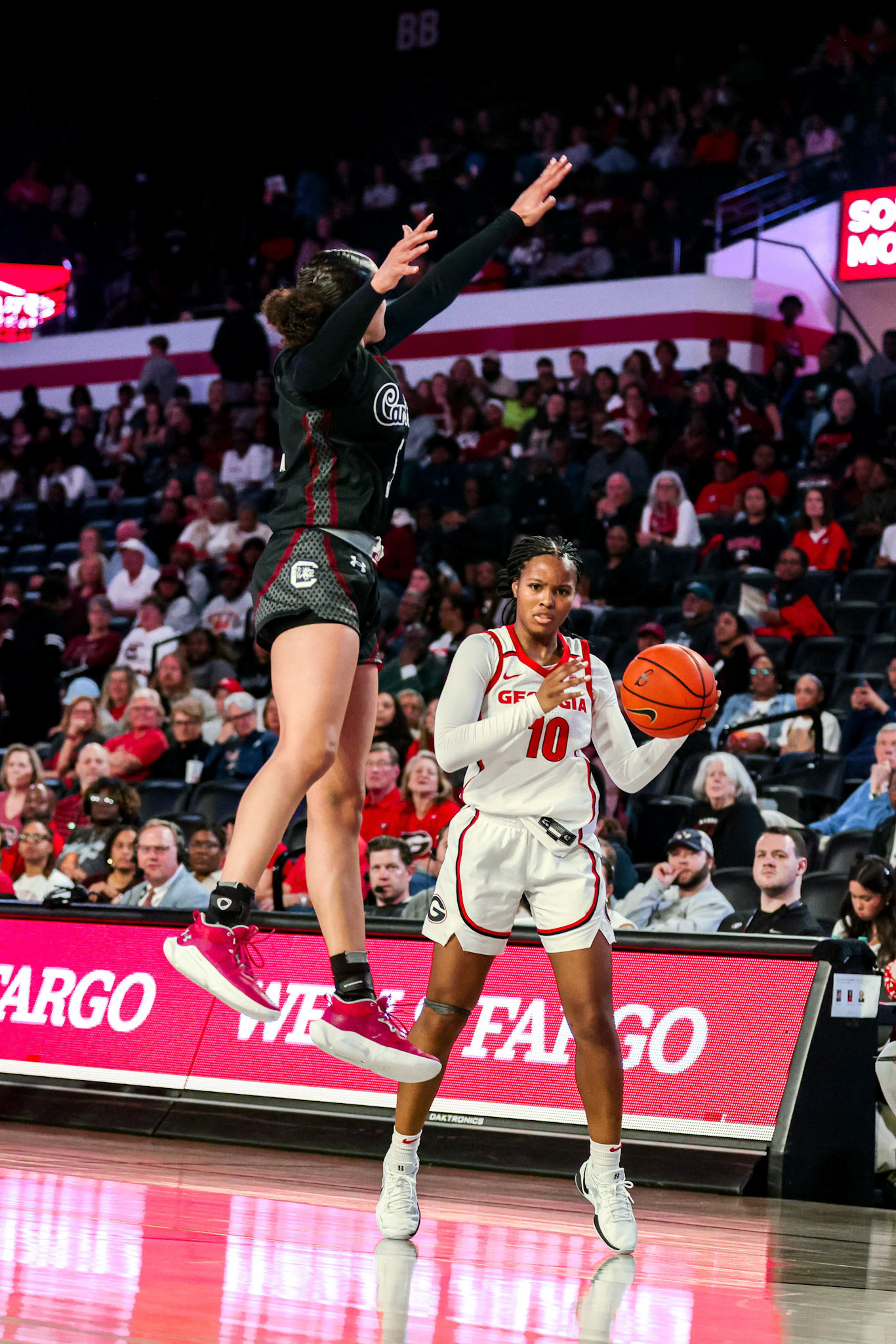 Georgia guard De'Mauri Flournoy (10) during Georgia’s game against South Carolina at Stegeman Coliseum in Athens, Ga., on Thursday, Feb. 6, 2025. (Blake Caviness/UGAAA)