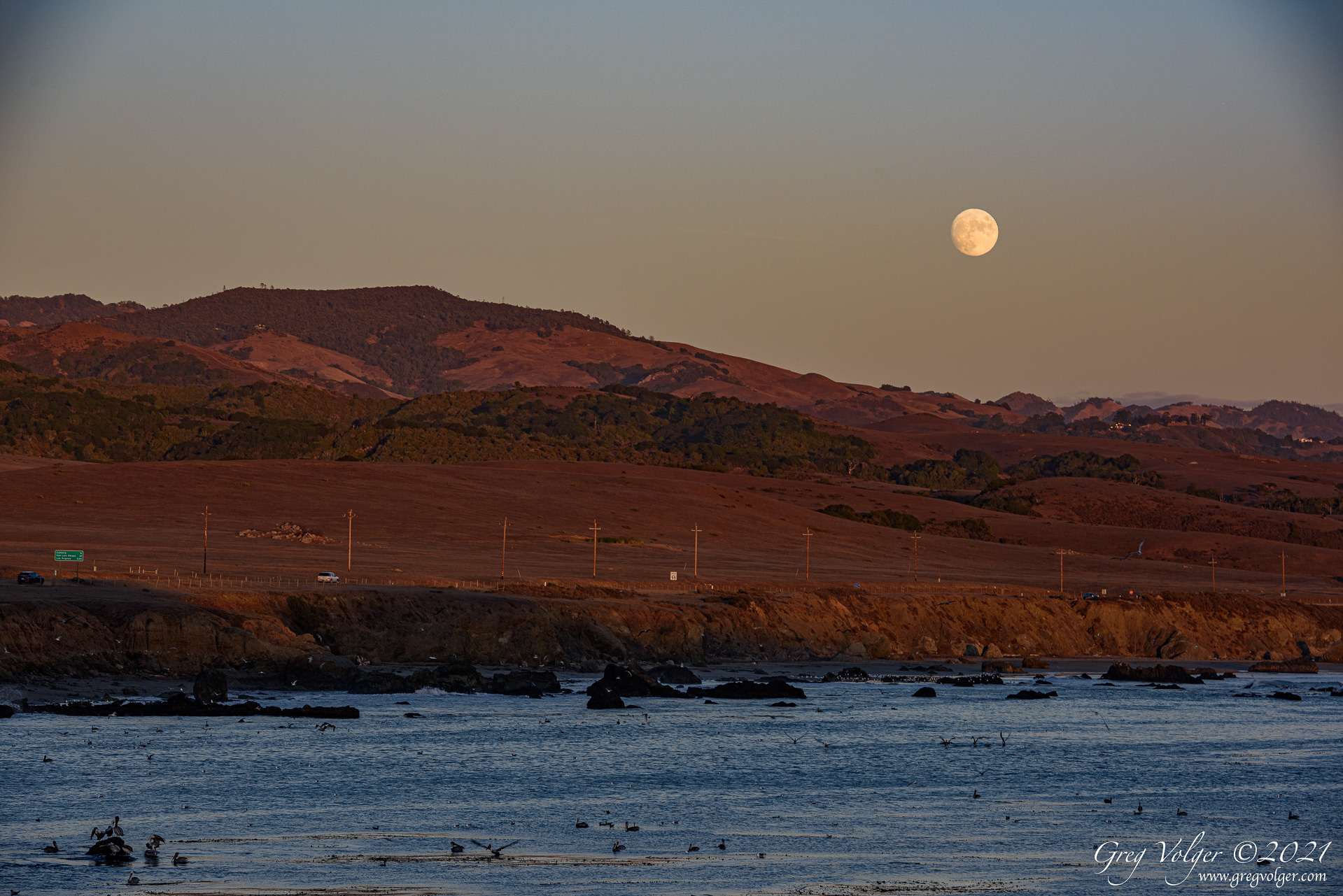 San Simneon Pier monrise