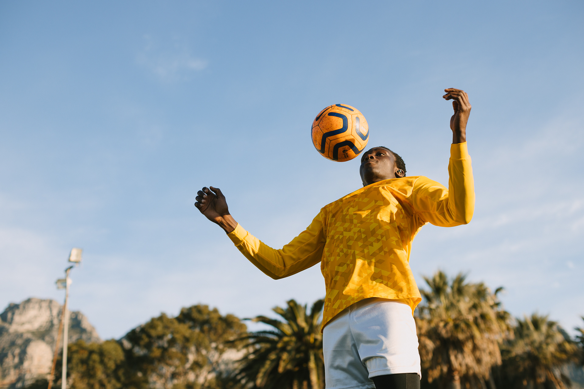 LG Tone Sport / South Africa / 2023