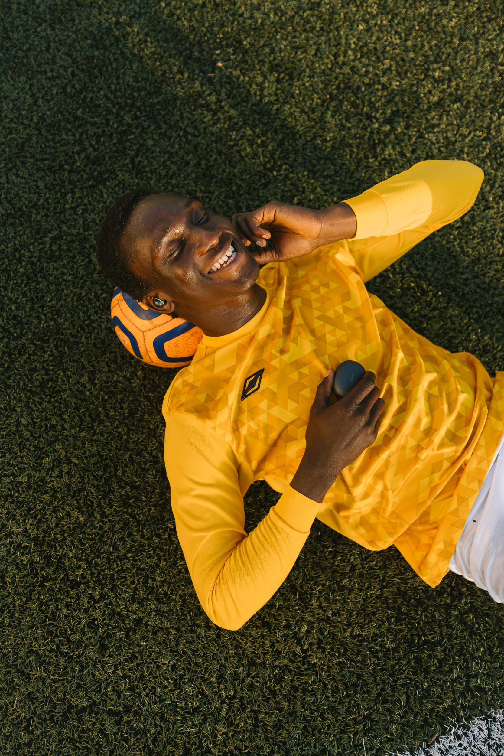 LG Tone Sport / South Africa / 2023