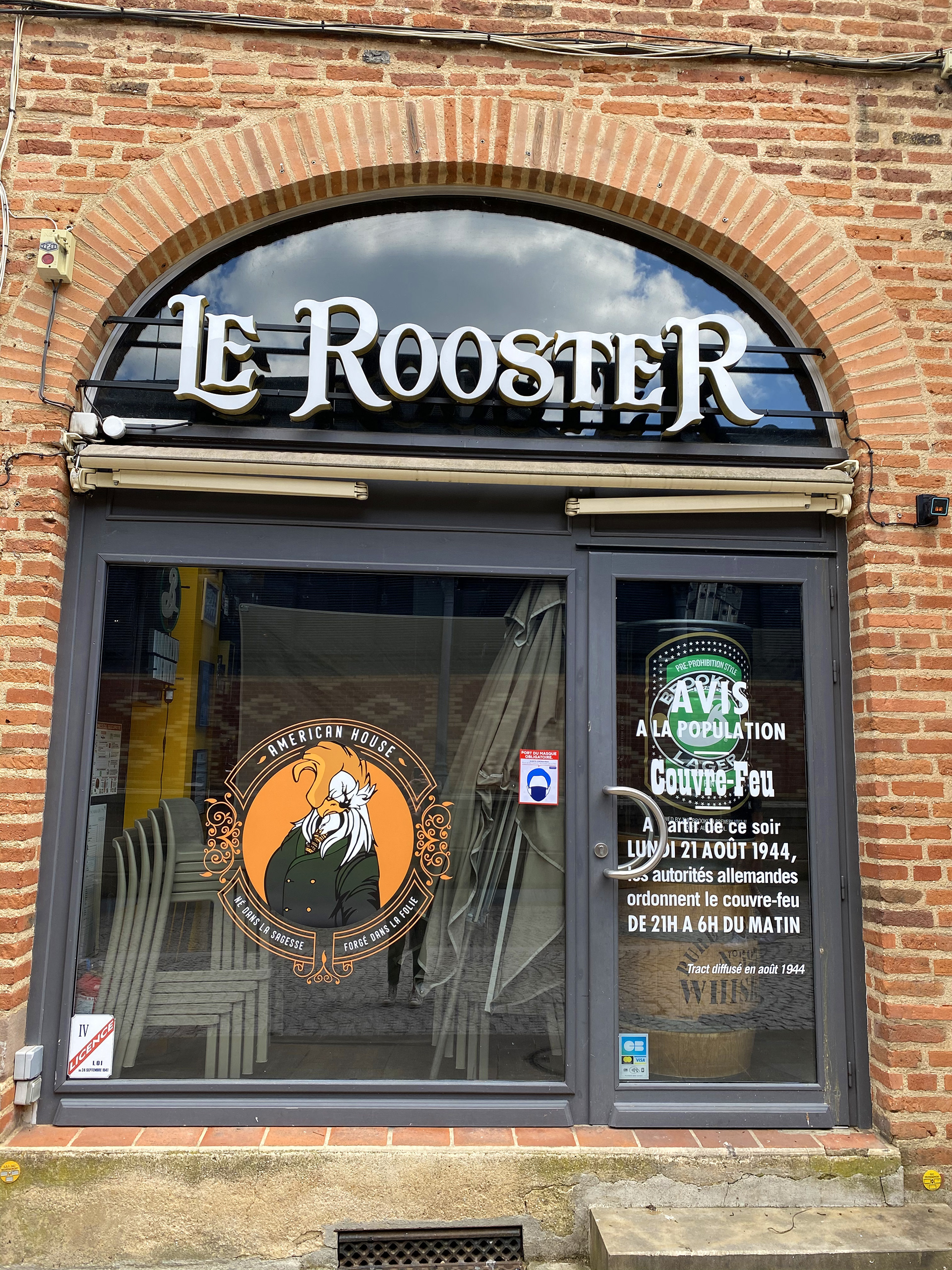 Façade du bar Le Rooster