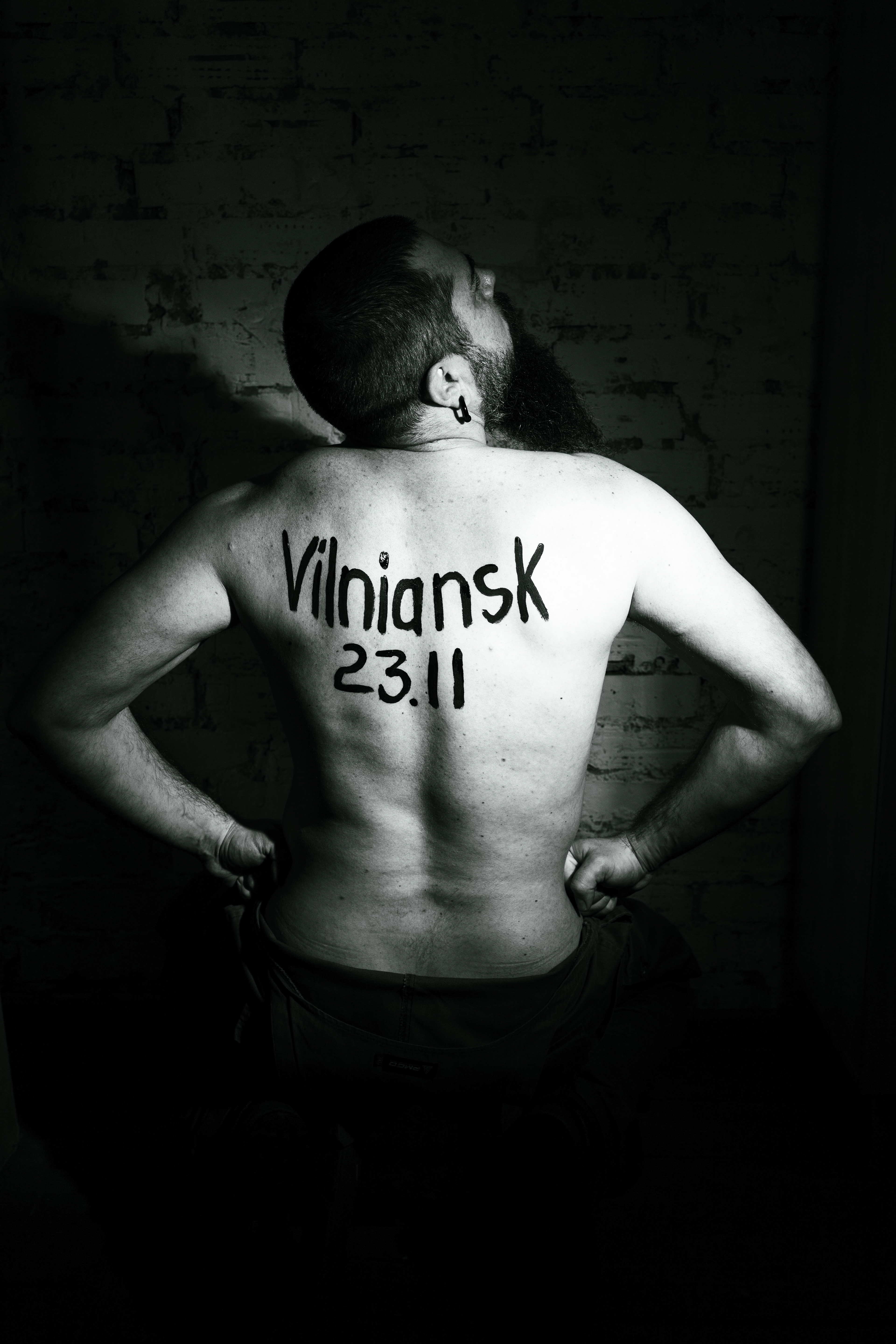 Oleksandr Starukh. — "At night, Russian monsters fired huge missiles at the small maternity ward of the Vilniansk hospital. Our hearts are filled with sorrow - a newborn baby was killed..."