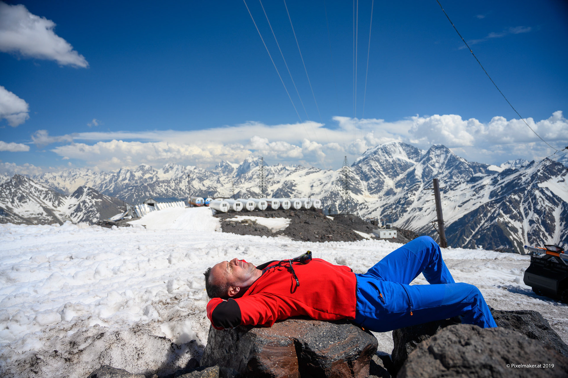 Elbrus 5642m©pixelmaker.at