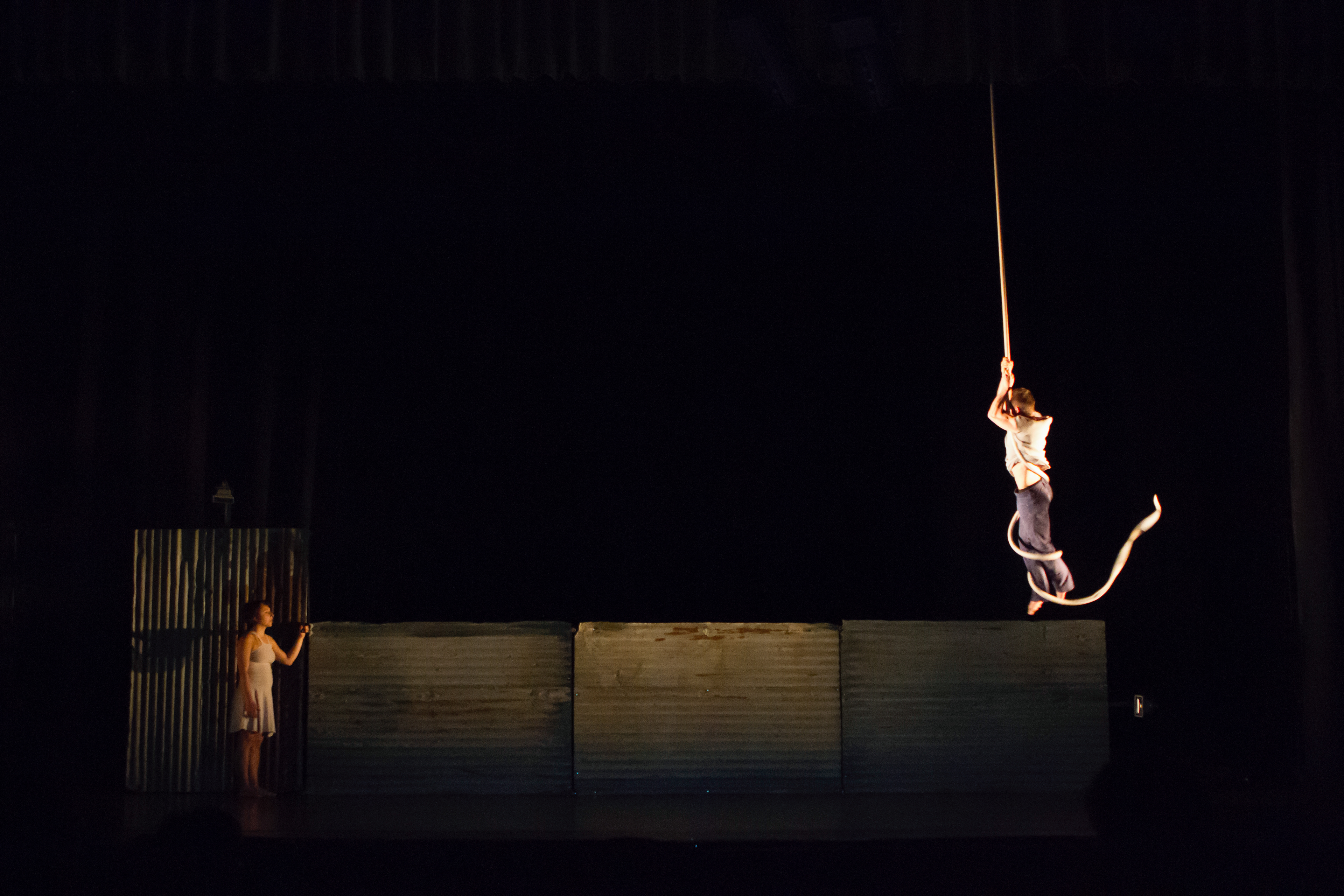 Compagnie Cirqu'en Choc , «Scintilla», Théâtre du Baladin, Savièse 28.03.2018 ©Sian Caline-Photographe. Contenus protégés. Toute utilisation non autorisée est passible de poursuites selon la LDA.