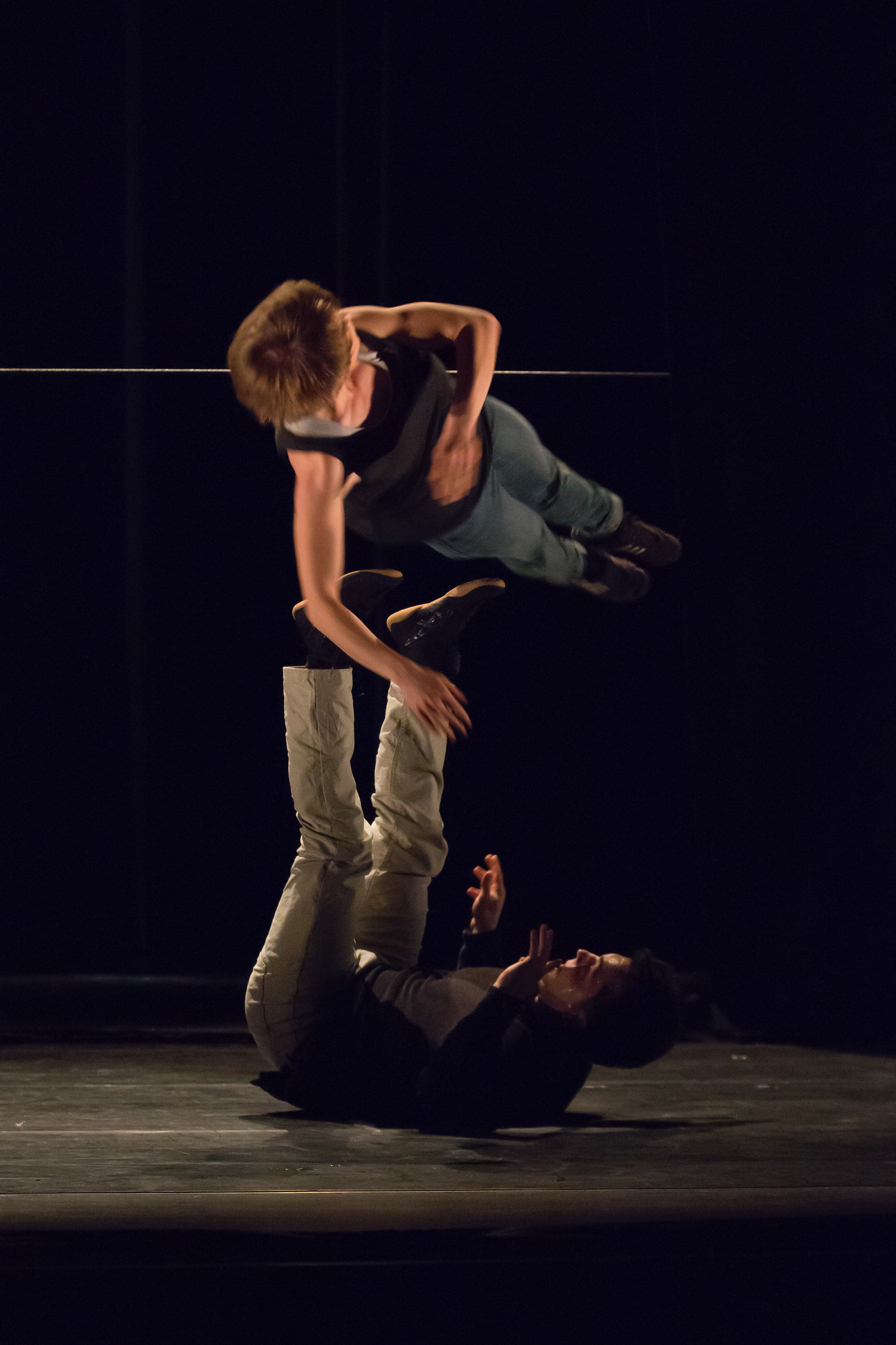 Compagnie Cirqu'en Choc , «Scintilla», Théâtre du Baladin, Savièse 28.03.2018 ©Sian Caline-Photographe. Contenus protégés. Toute utilisation non autorisée est passible de poursuites selon la LDA.