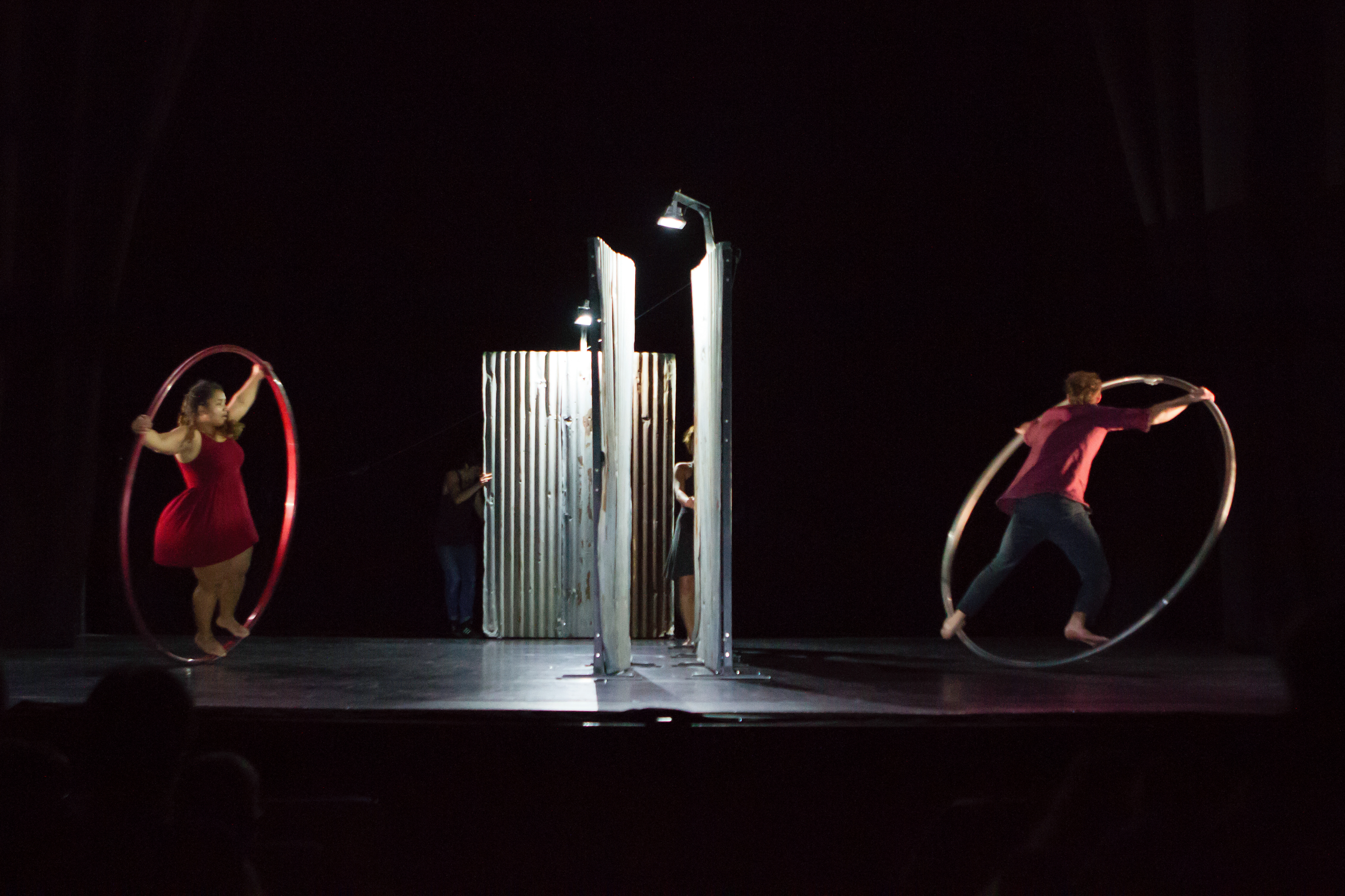 Compagnie Cirqu'en Choc , «Scintilla», Théâtre du Baladin, Savièse 28.03.2018 ©Sian Caline-Photographe. Contenus protégés. Toute utilisation non autorisée est passible de poursuites selon la LDA.