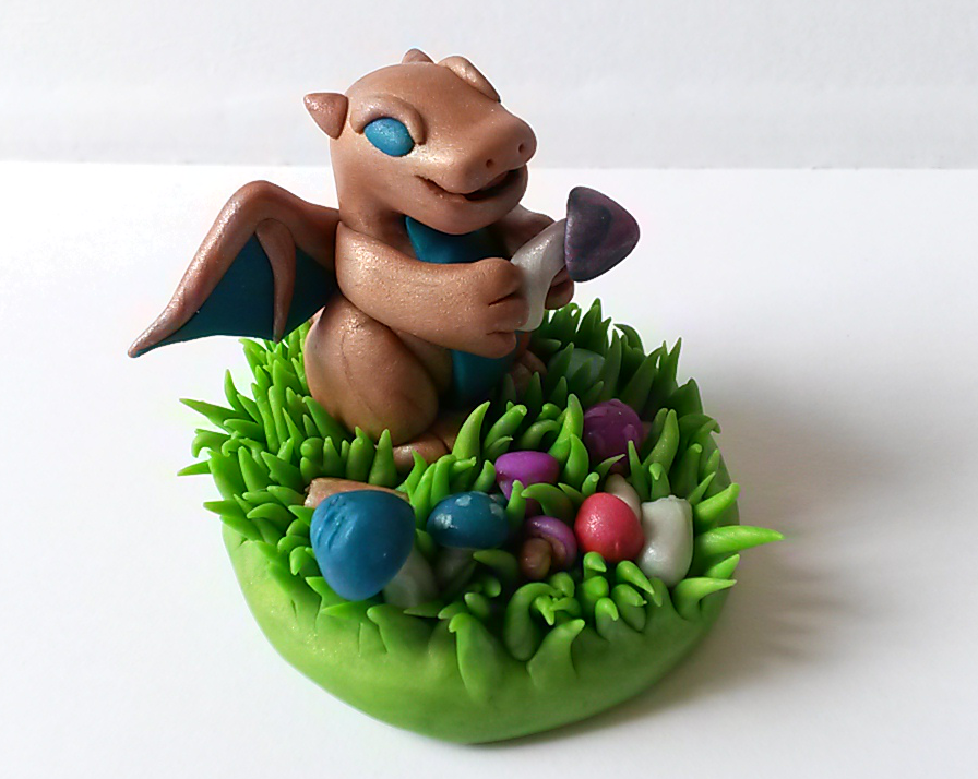 Brown Happy Mushroom Dragon