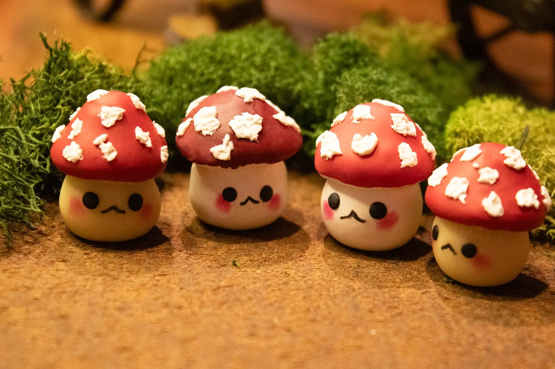 Mushroom Desk Buddies
