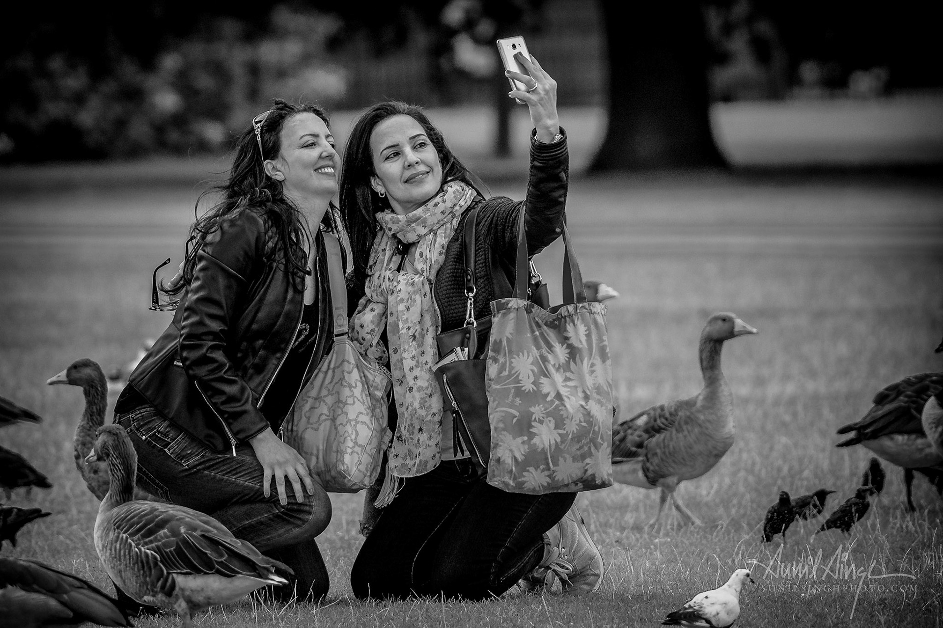 Selfie tourists, London, UK