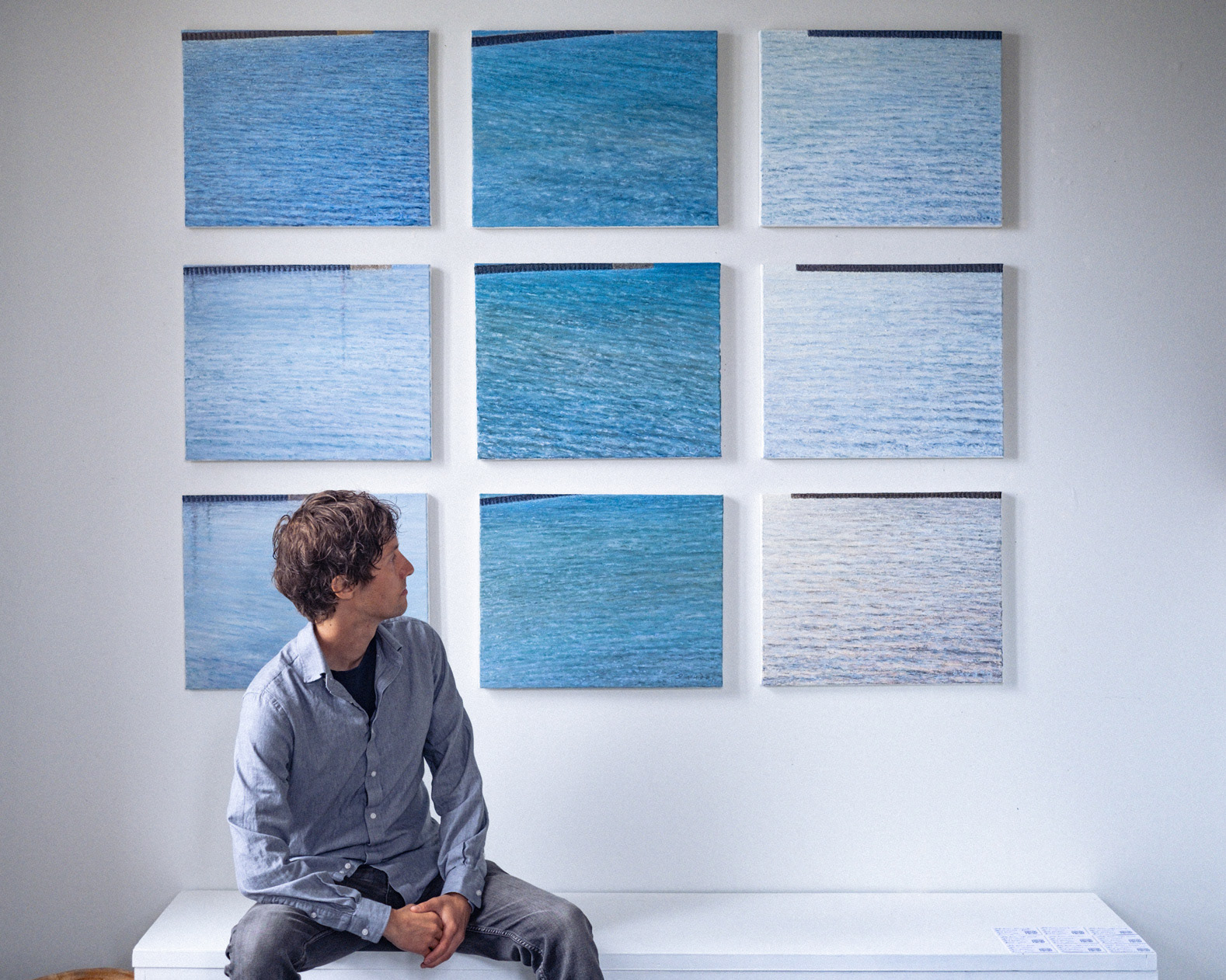 Lake Huron, sunshine. Exhibition detail with the artist (2022)