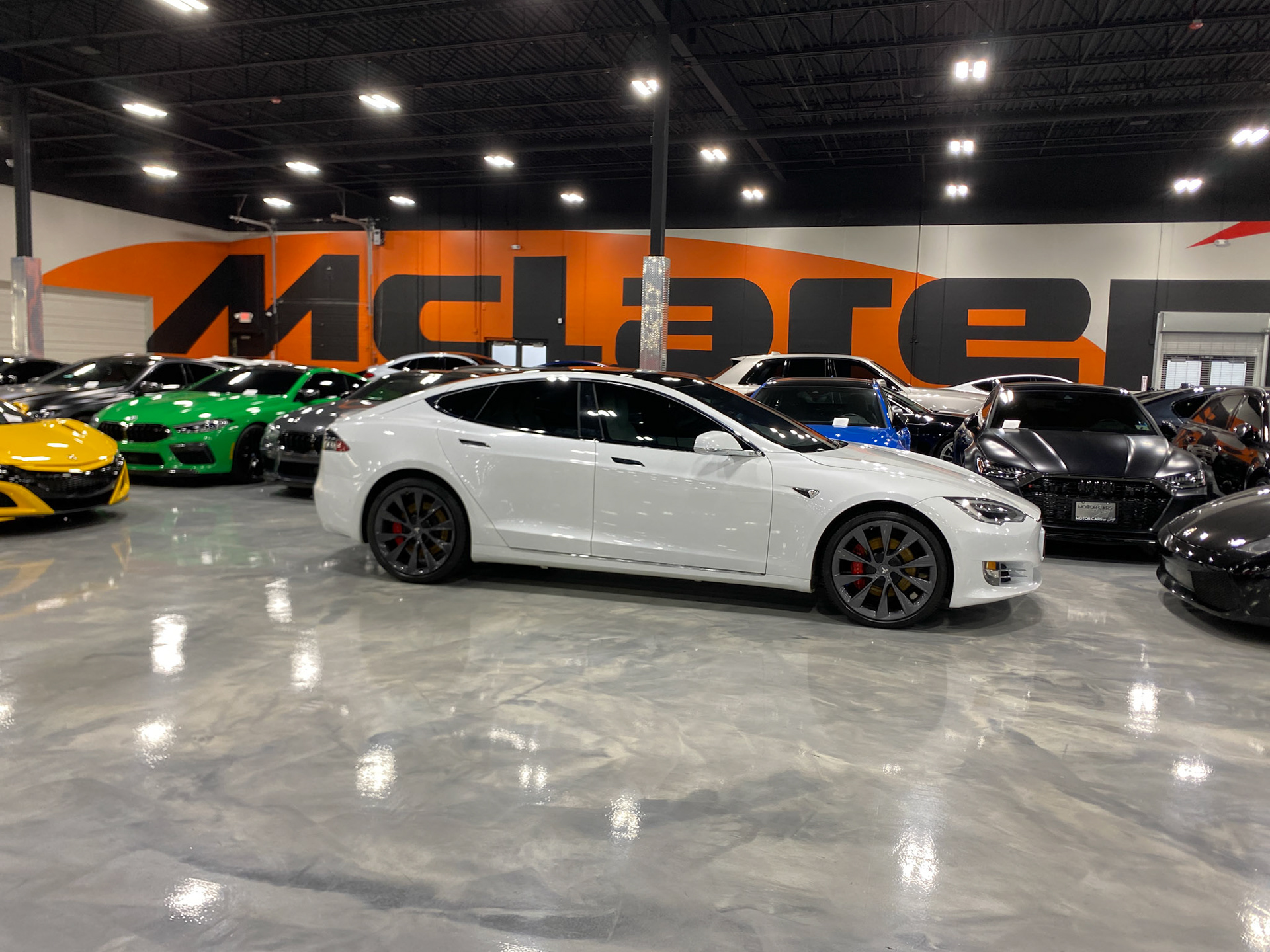 Hand Painted sign and mural for Motor Cars of Chicago in Joliet IL