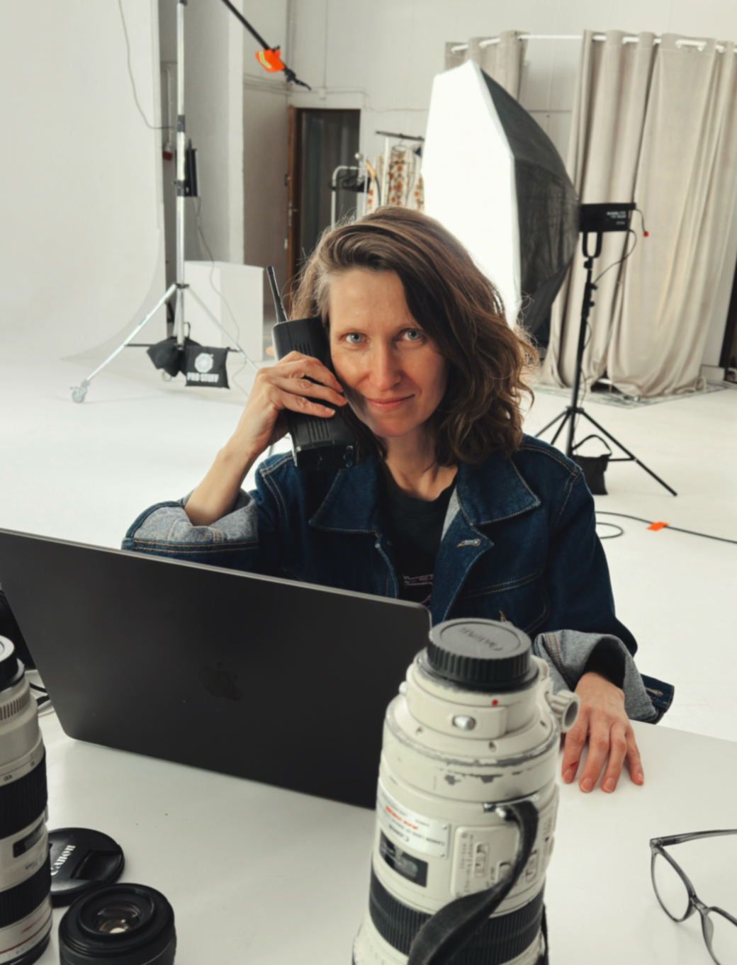 Justyna Dudek – fotografka i malarka z Warszawy, sekcja kontaktowa