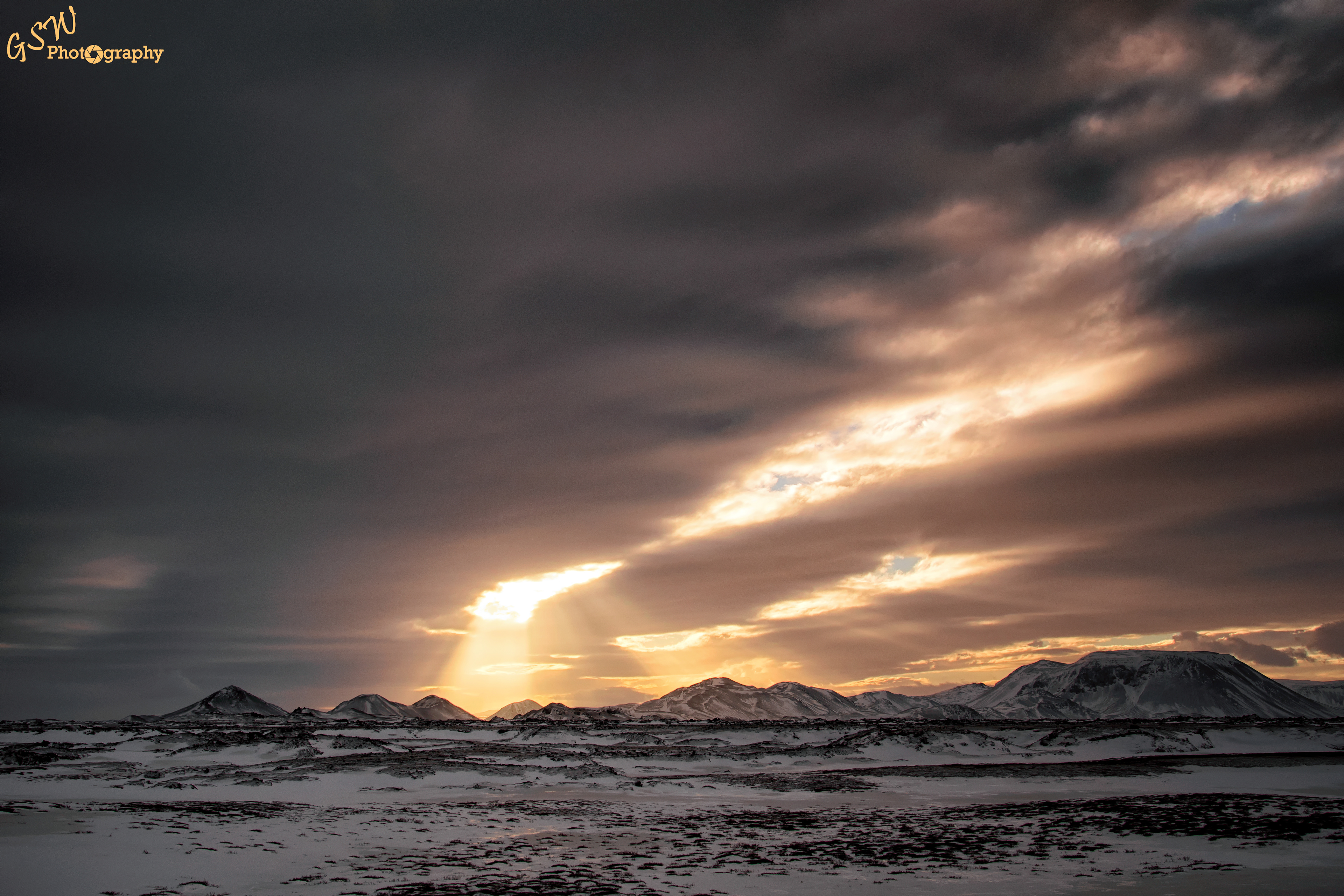 Light breaks through, Iceland