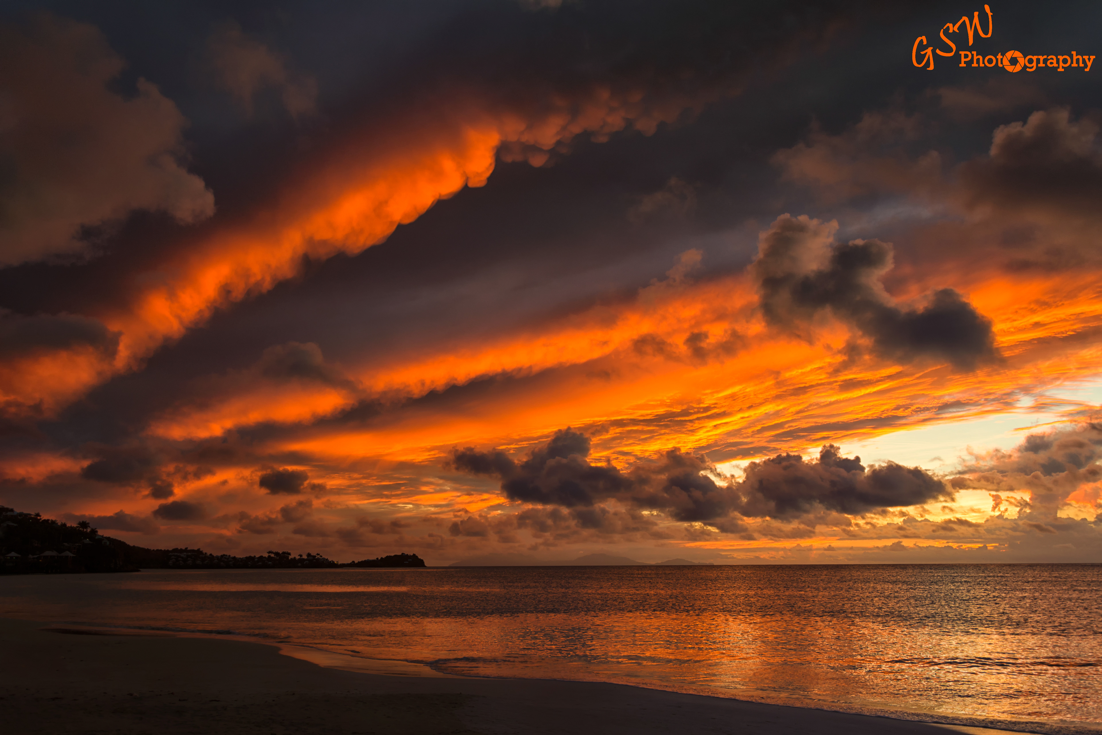 Mammatus at Sunset, Antigua
