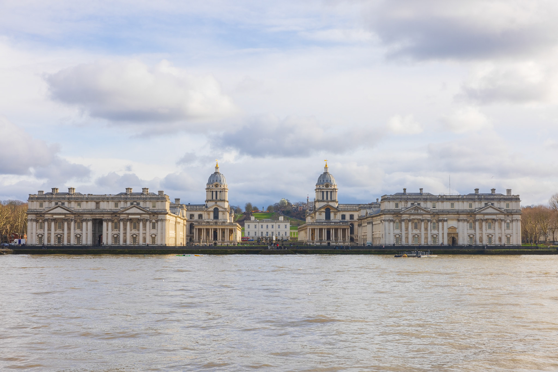 Symmetry, Landscape, Subject Centred