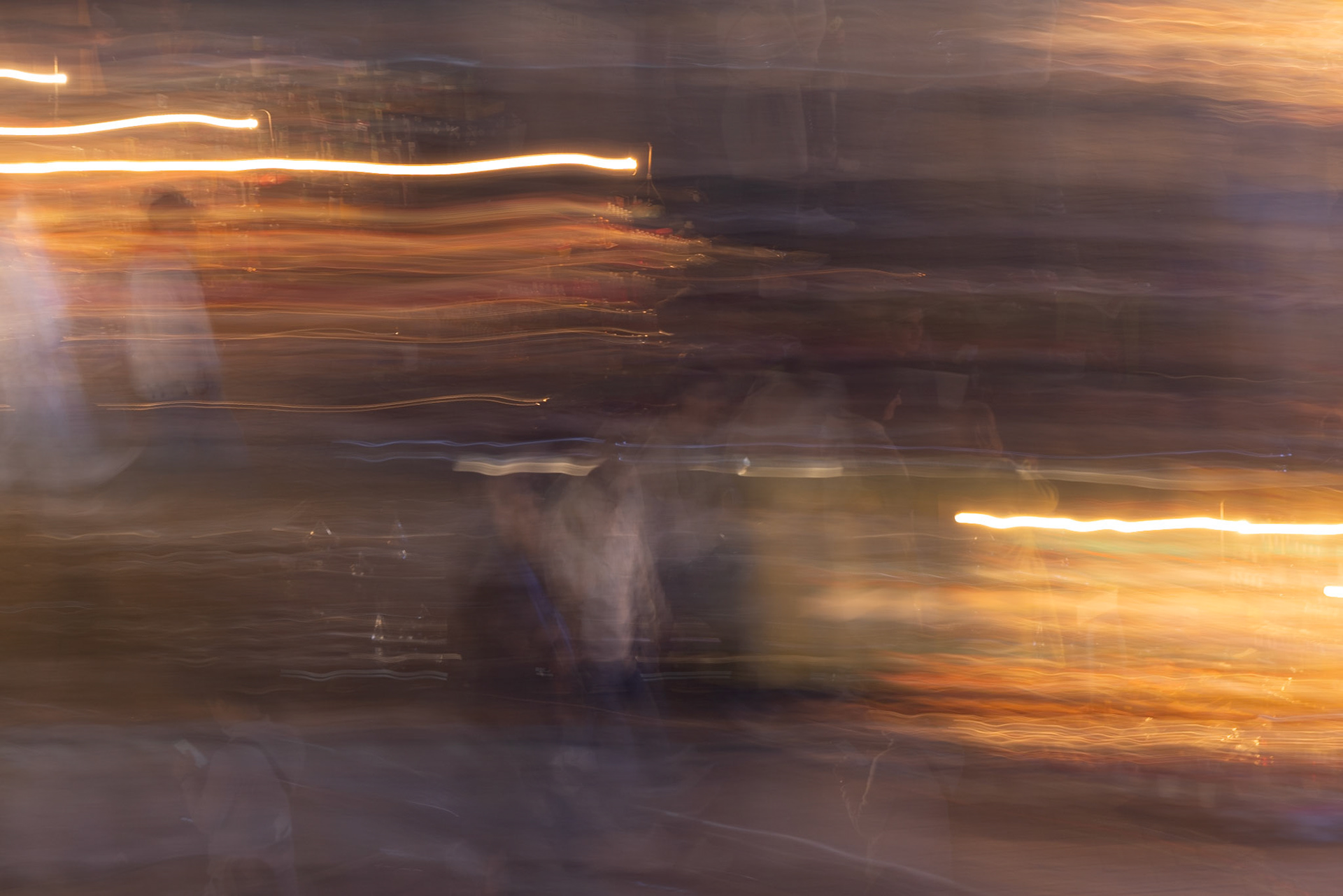 [6] 3.2s, F8, ISO 200, 200mm