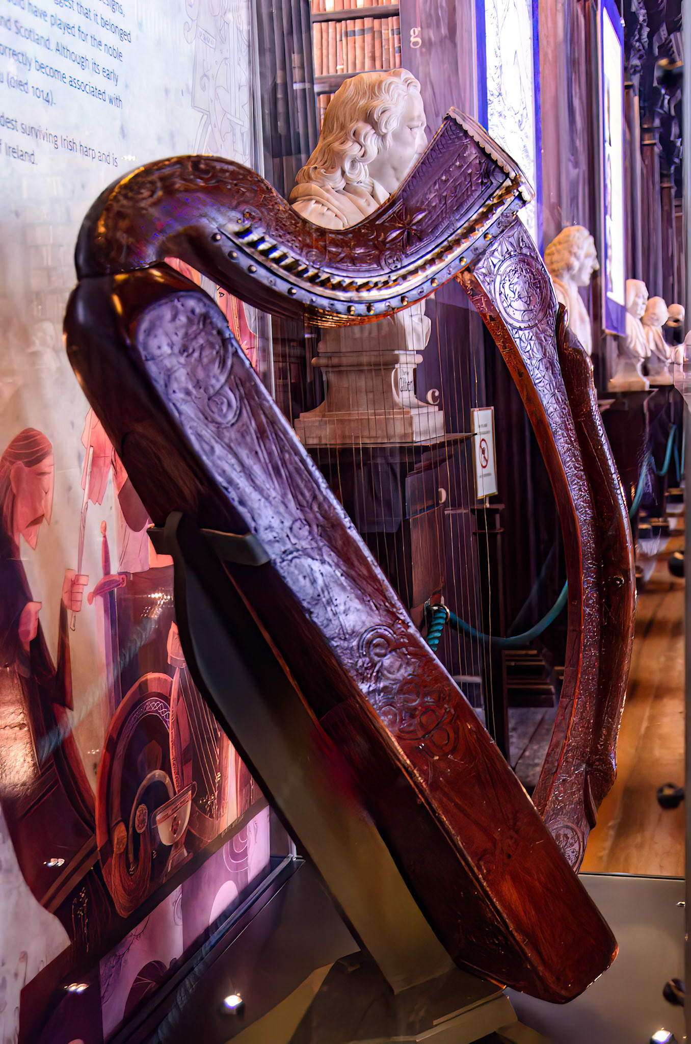 Irish Harp-Symbol of Ireland