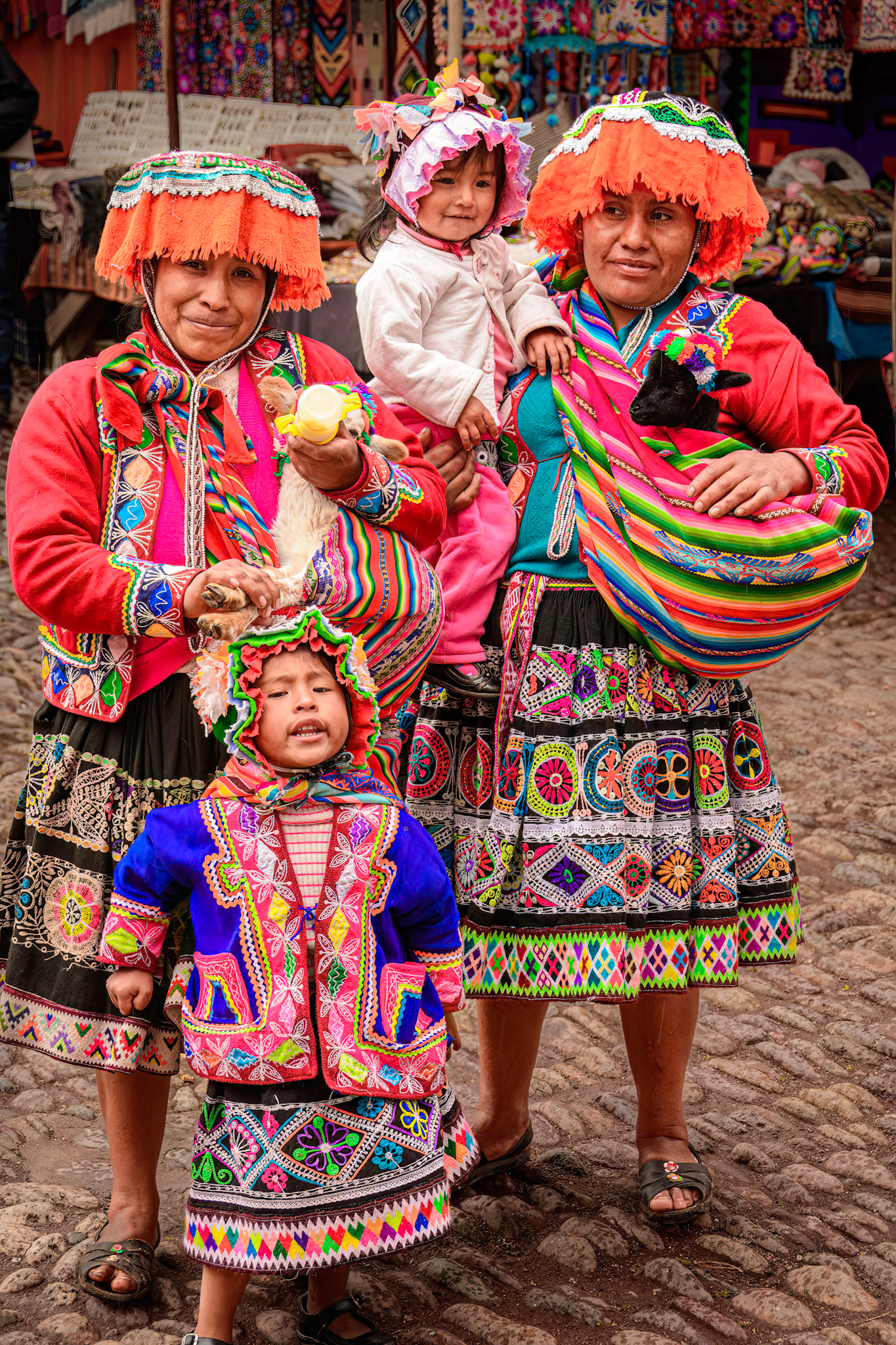 Family in Pisca Market