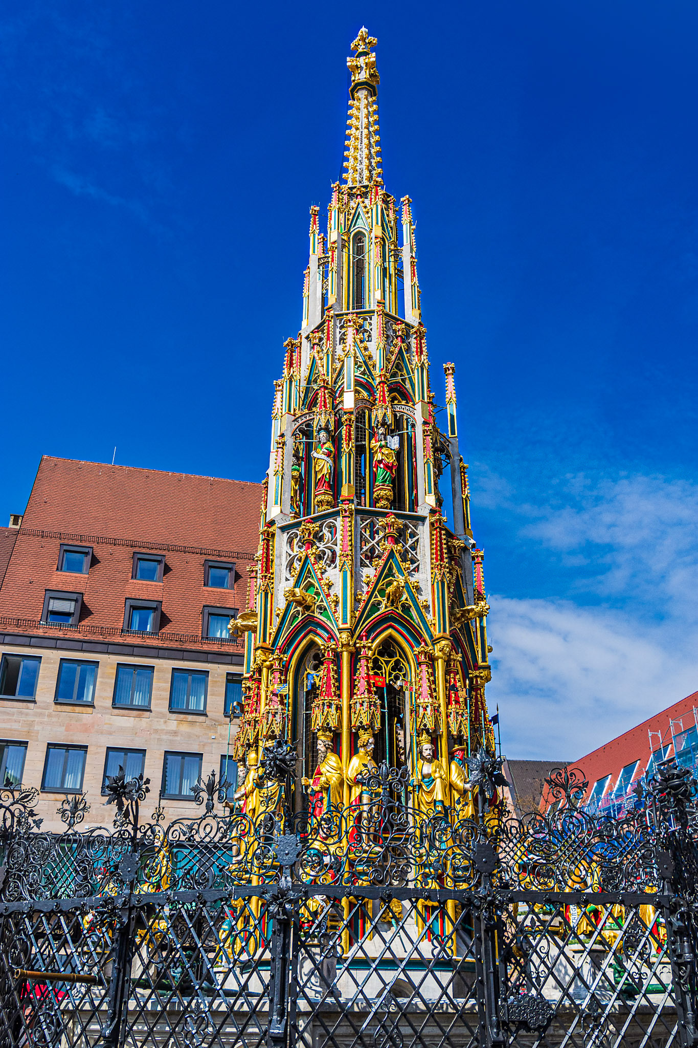 Schöner Brunnen Fountain in Hauptmarkt