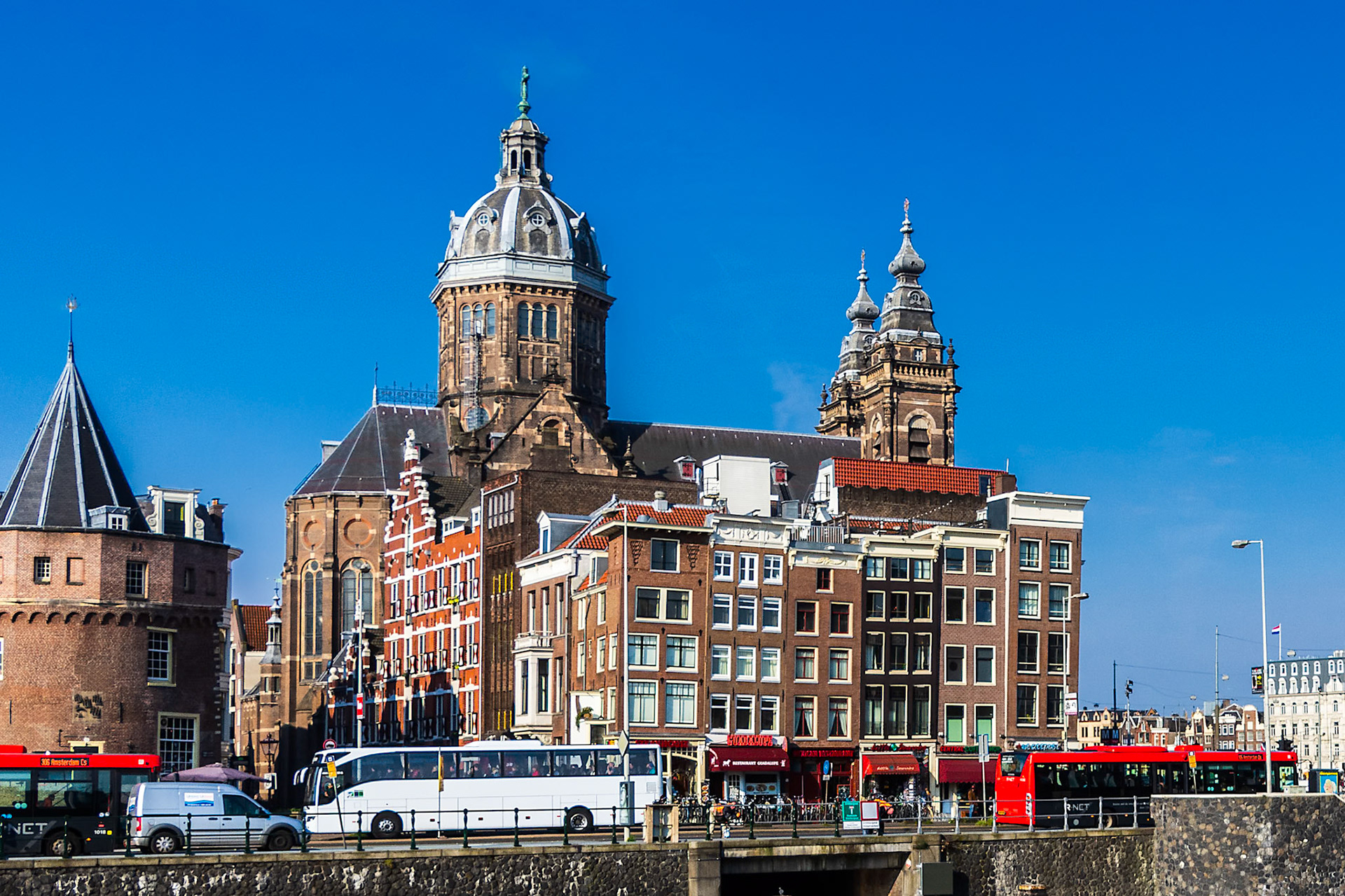 Busy Amsterdam city center