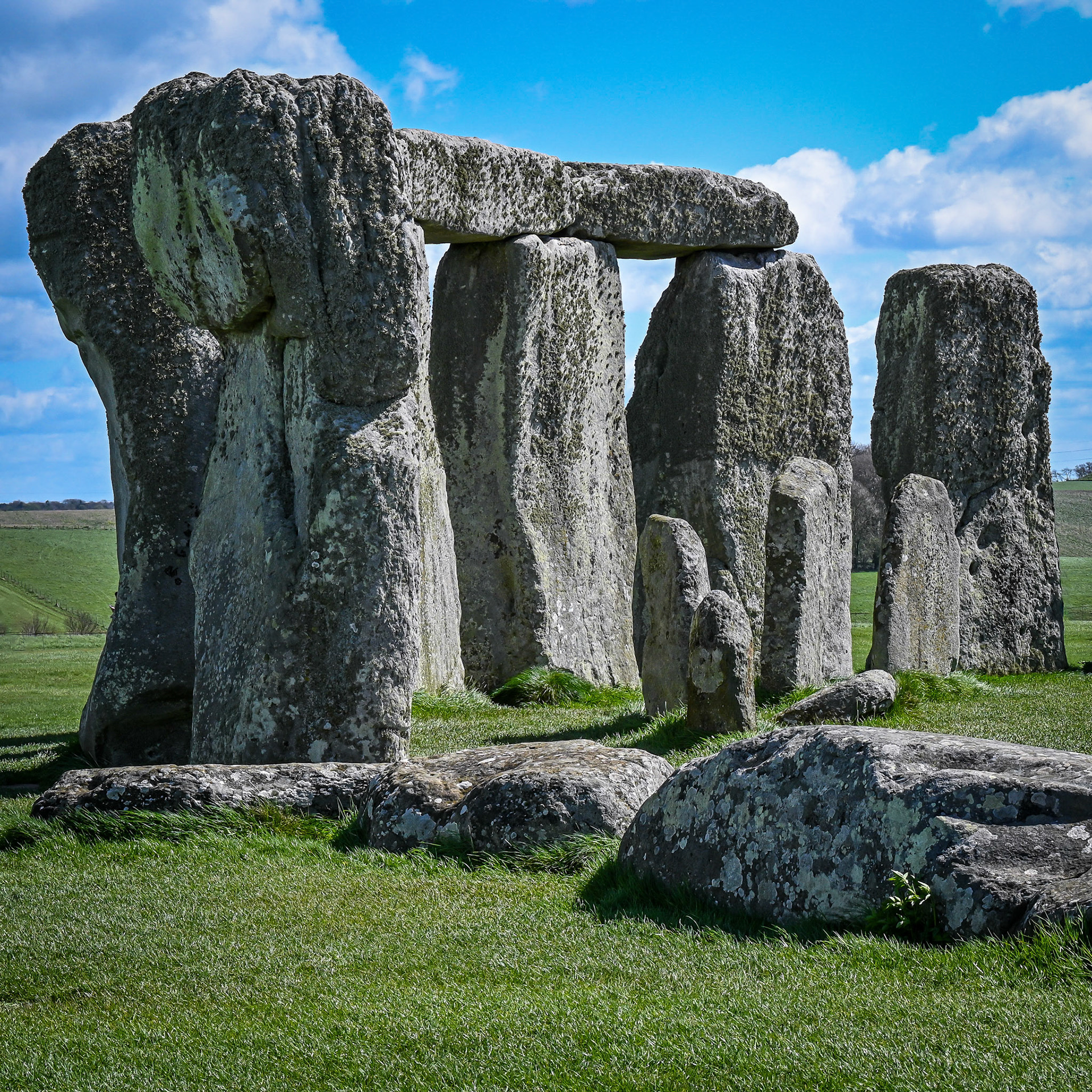 Very very old stones at Stonehenge.