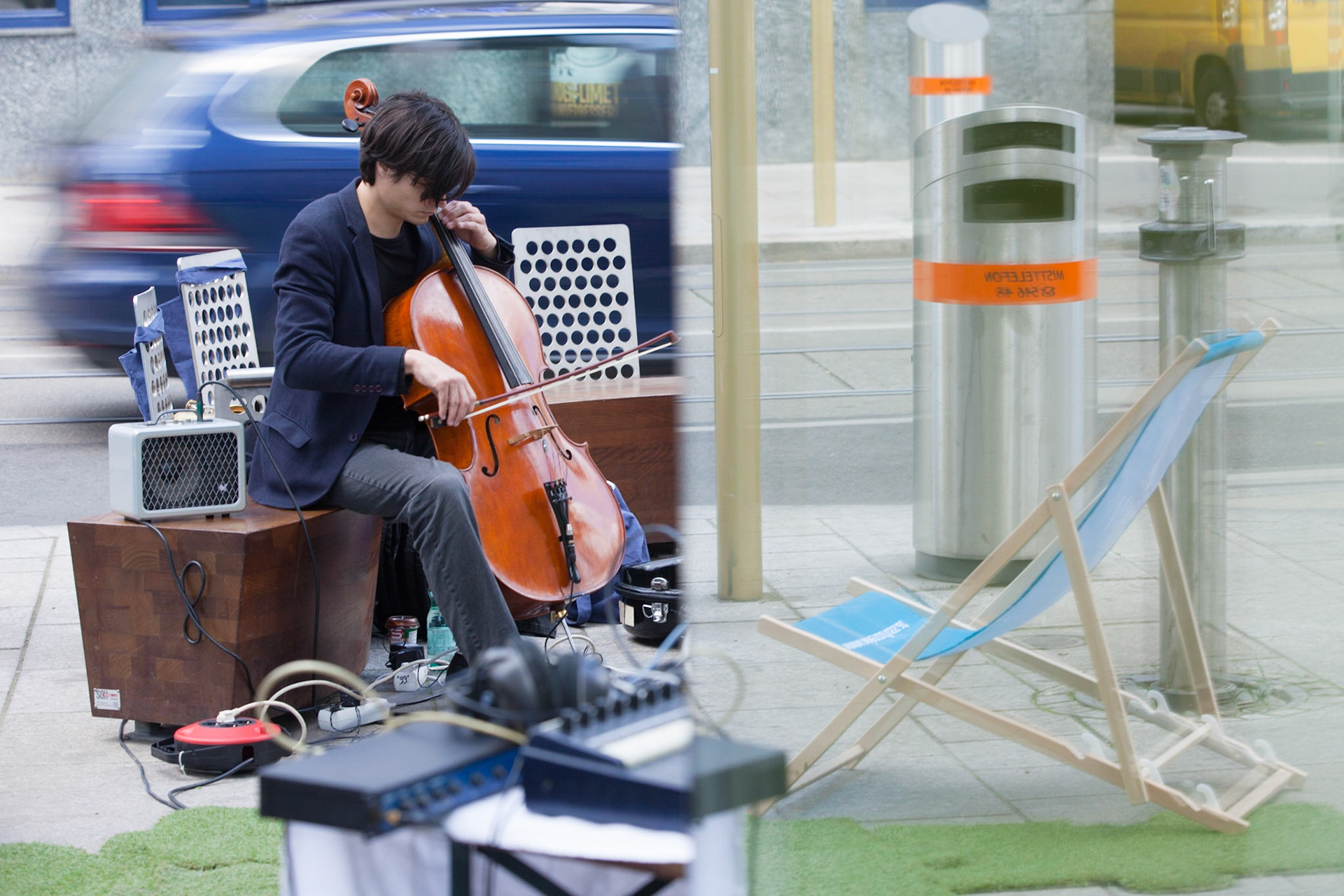 … wenn Musik auf Straßenlärm trifft (bei einer Veranstaltung von "Wien zu Fuss").