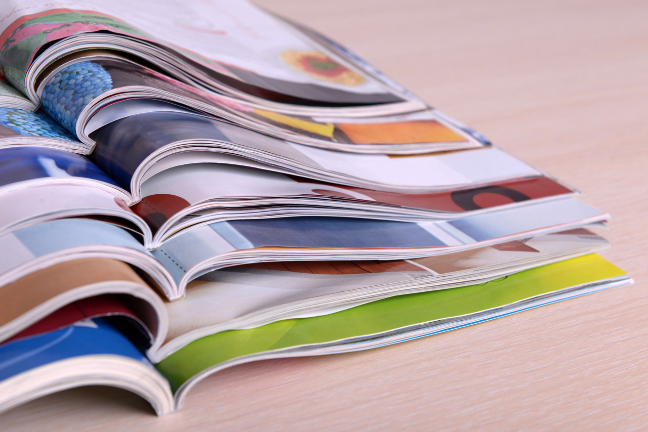 catalogues, brochures, magazines, rapports d'activité, mise en page, charte graphique, ligne éditoriale