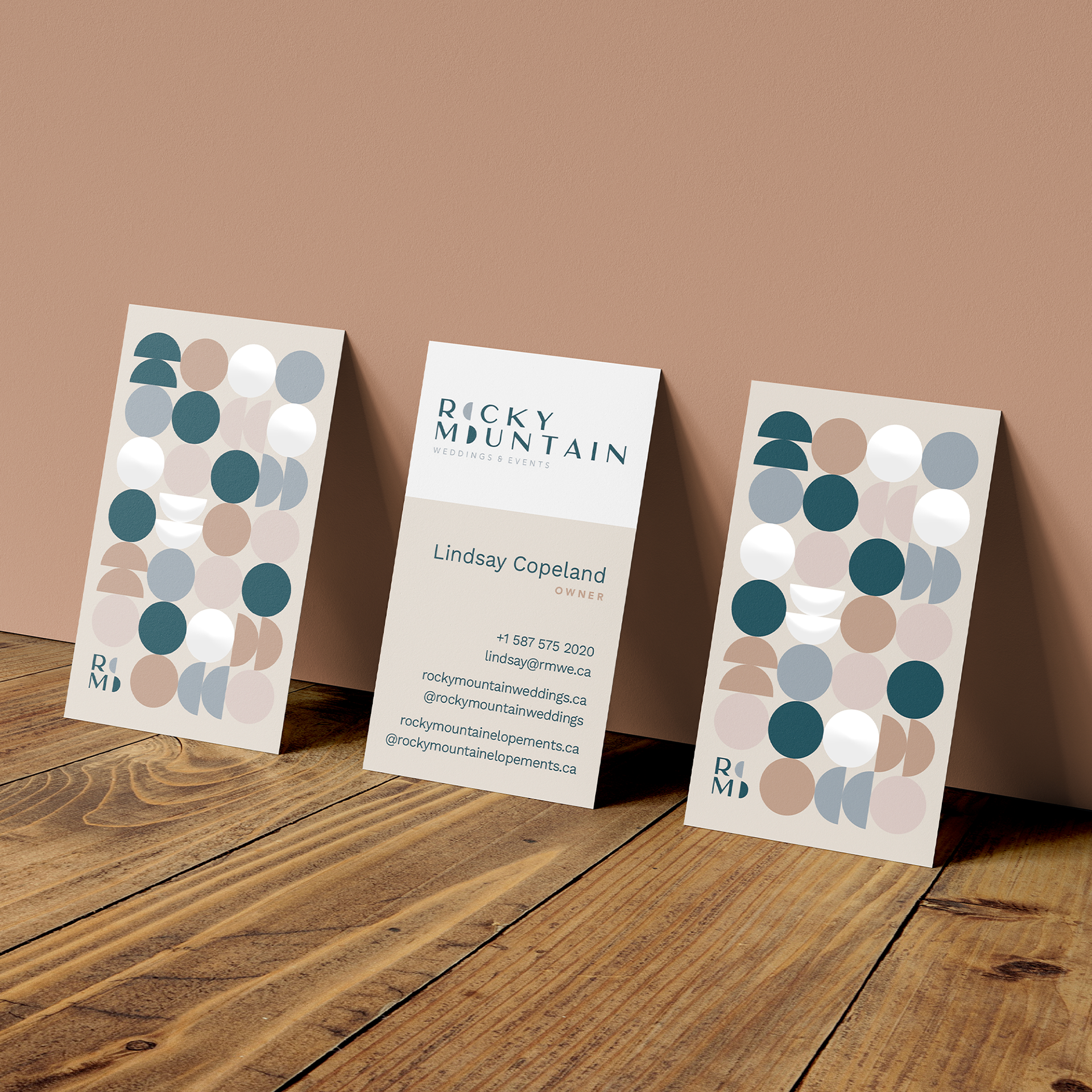 Business cards for Rocky Mountain Elopements