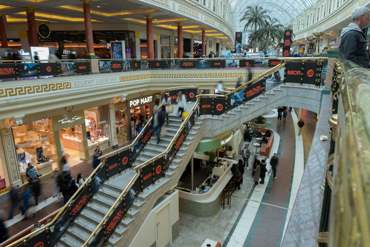 JD SPORTS - BALUSTRADES