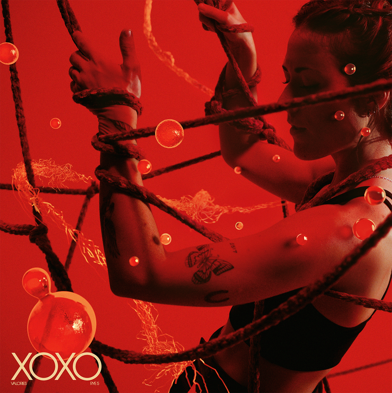 VALORIES - XOXO