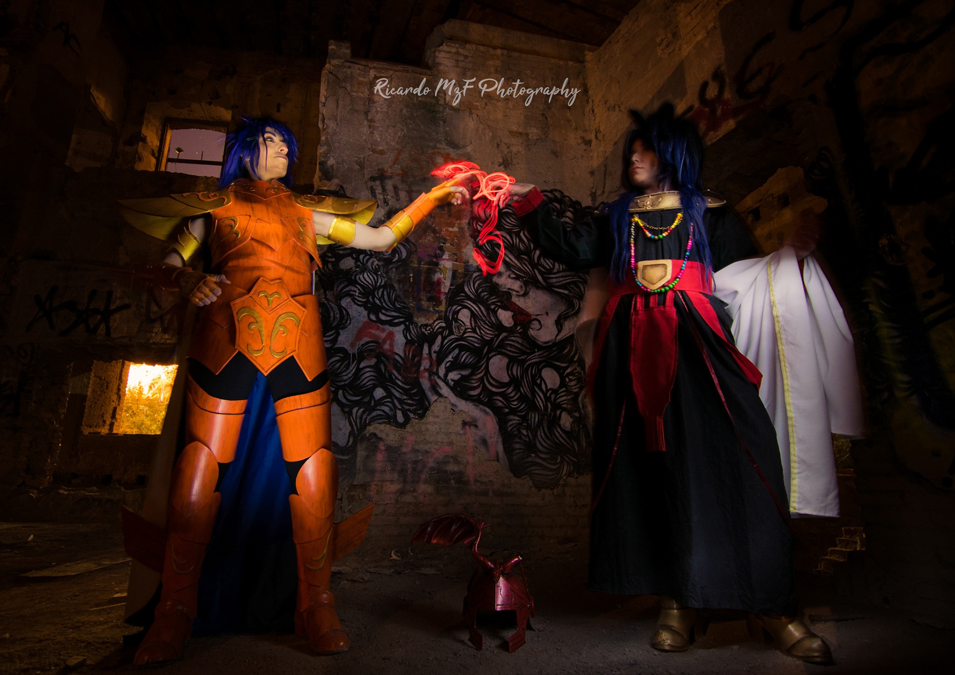 Todo un placer poder colaborar  Apadat Toledo - Protectora de Animales en el evento, Comic-Dog  con una sesión de fotografía. Las ganadoras fueron  Mnemosyne Cosplay (Saga) & Seadragon Cosplay (Kanon) Os comparto la sesión de Light Painting,  no hay efectos de postproducción , todos "los efectos especiales" son creados durante la toma de la fotografía junto con una larga exposición. Un placer conoceros !!!
