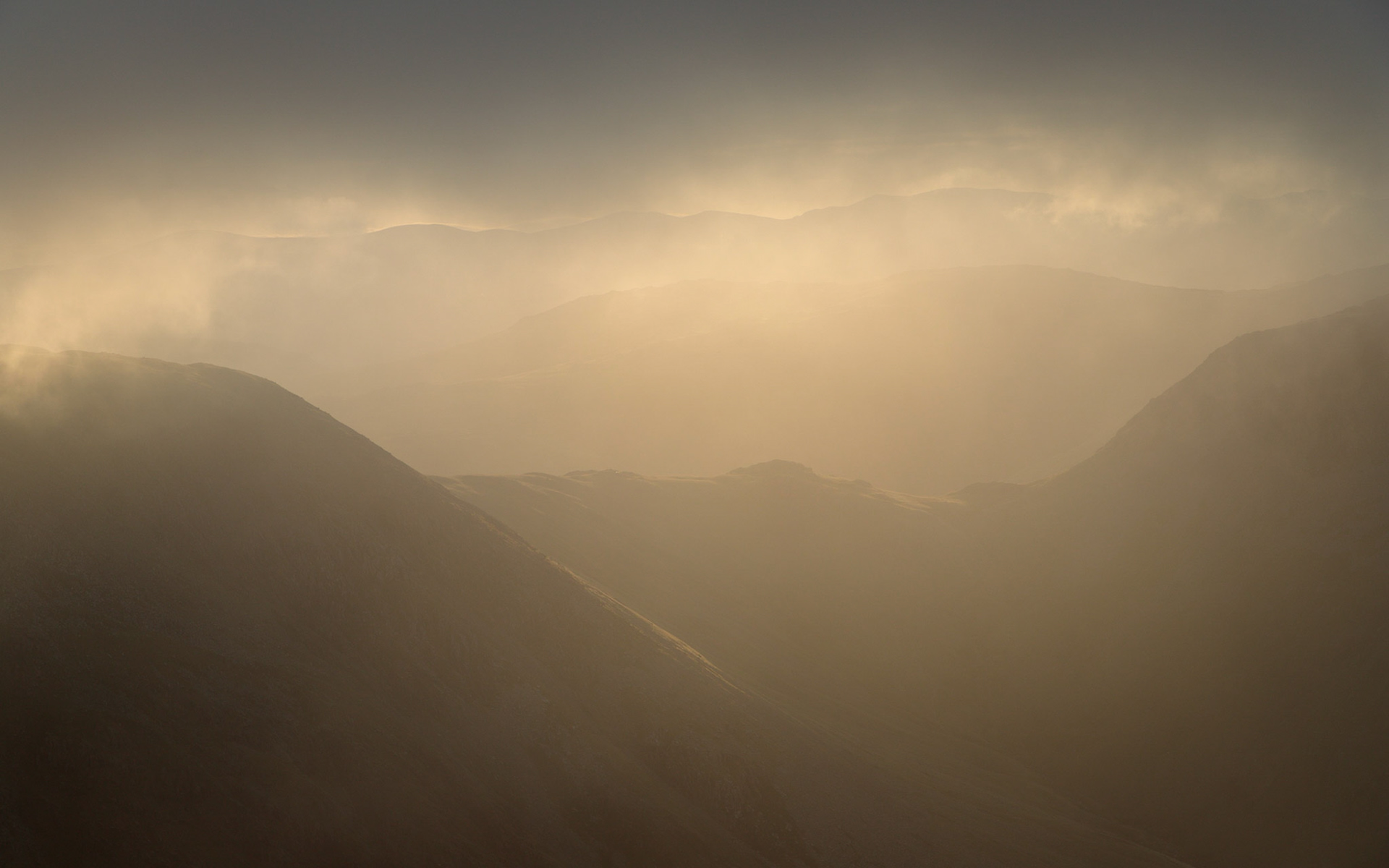 Sunrise in the mist