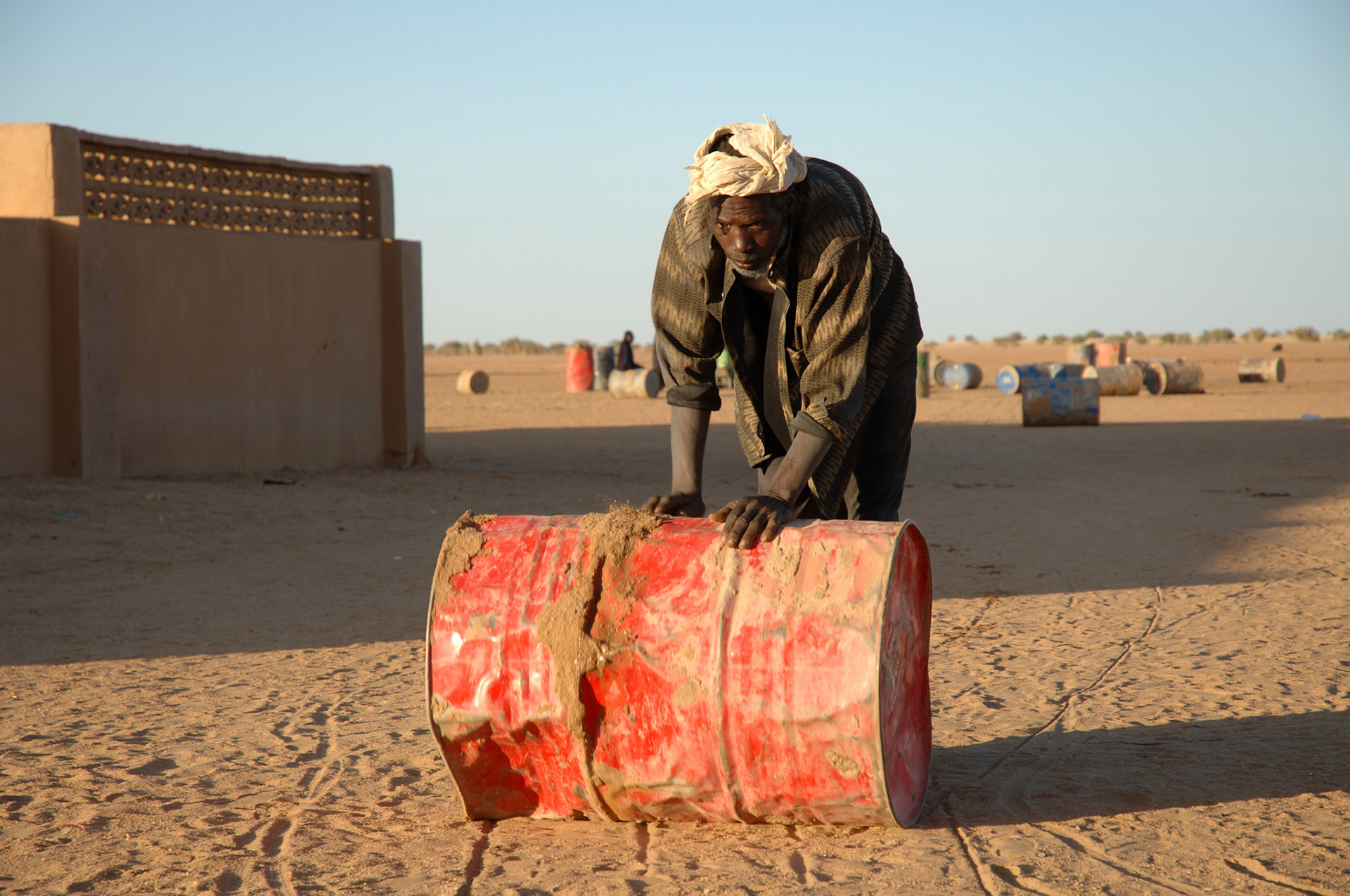 Bringing water back home, Oxfam projects undertaken by local NGO ADEHSAH in  Almoustrat village, Borem District, Mali, November 2005