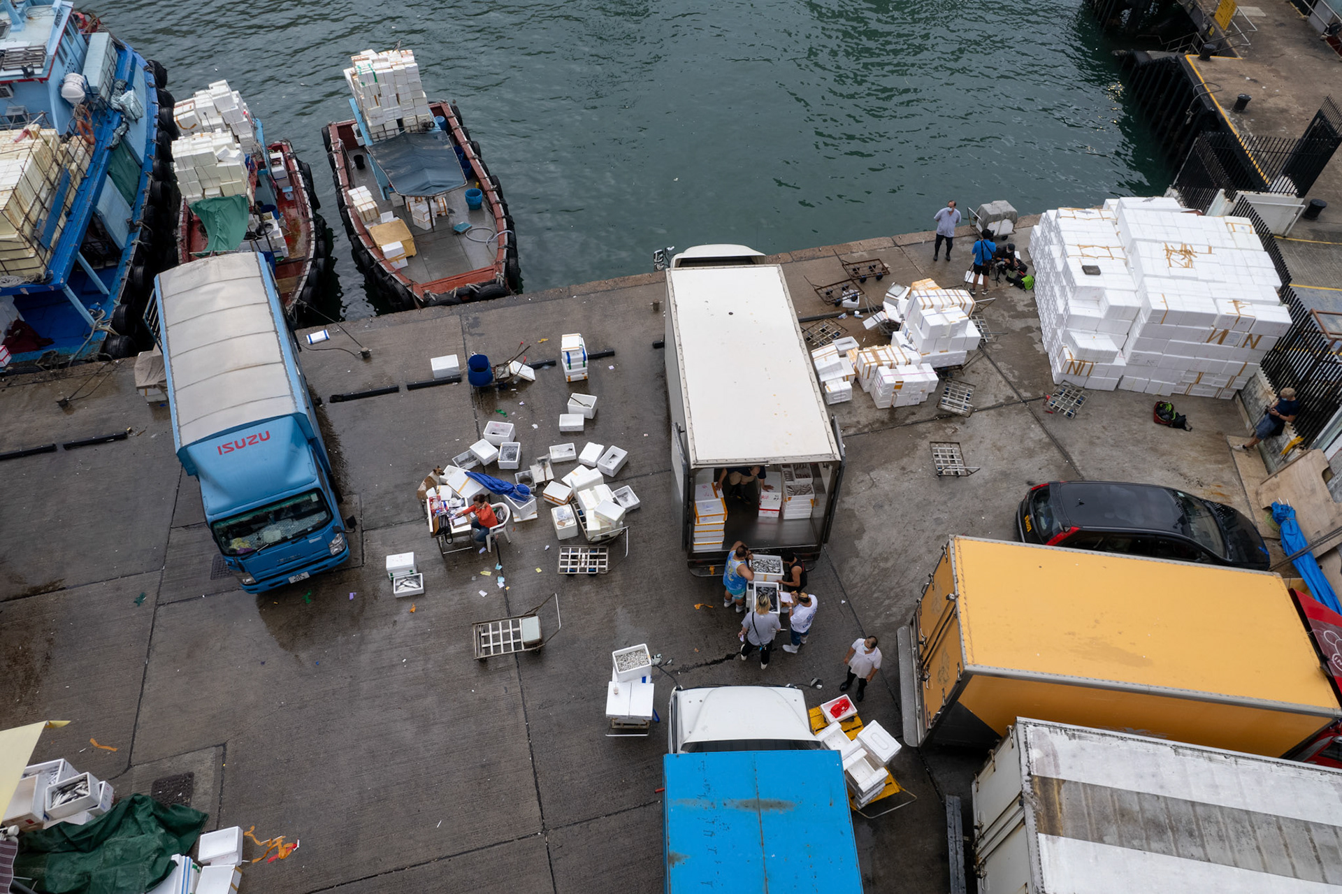 On a two day overnight fishing trip we follow one boat going out to fish off Lamma Island overnight and return to sell the fish in the Aberdeen fish market. 22/5/2022, Aberdeen, Hong Kong, China.