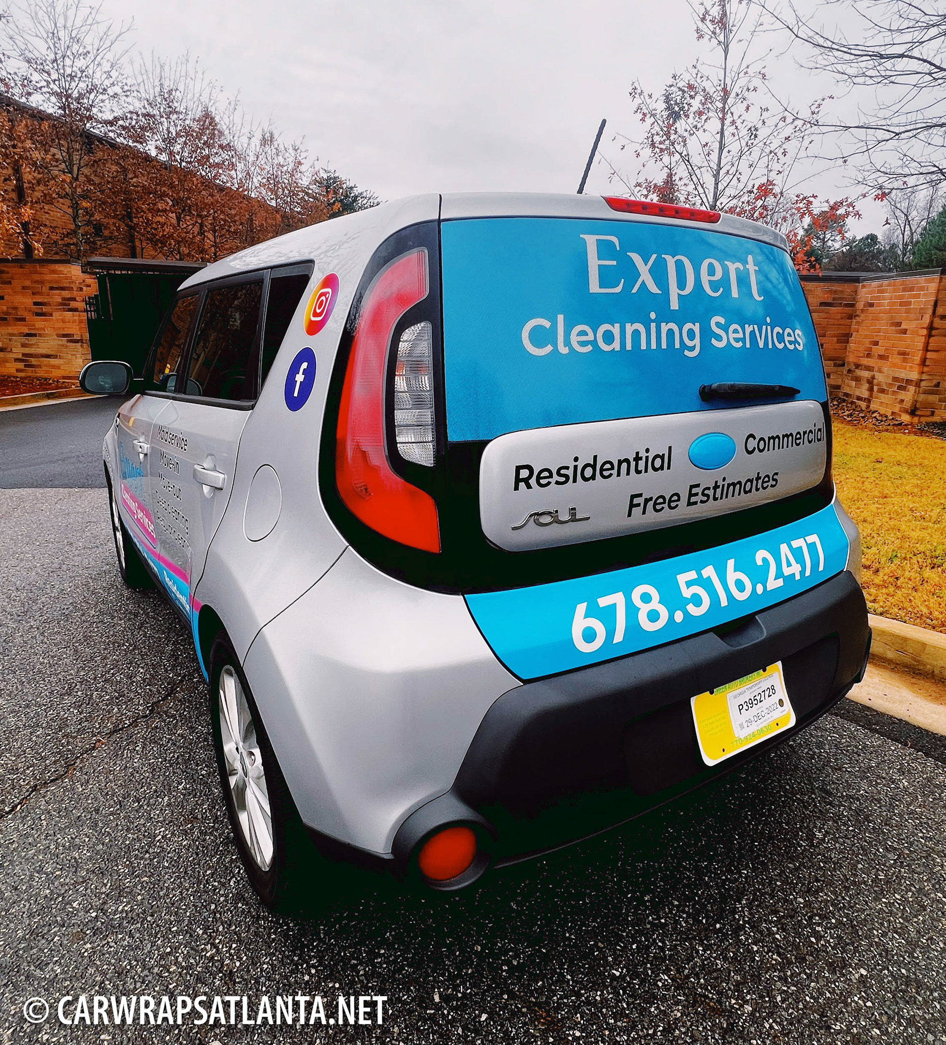Side view of the partial wrap on the Kia Soul, showcasing clean lines and branding.