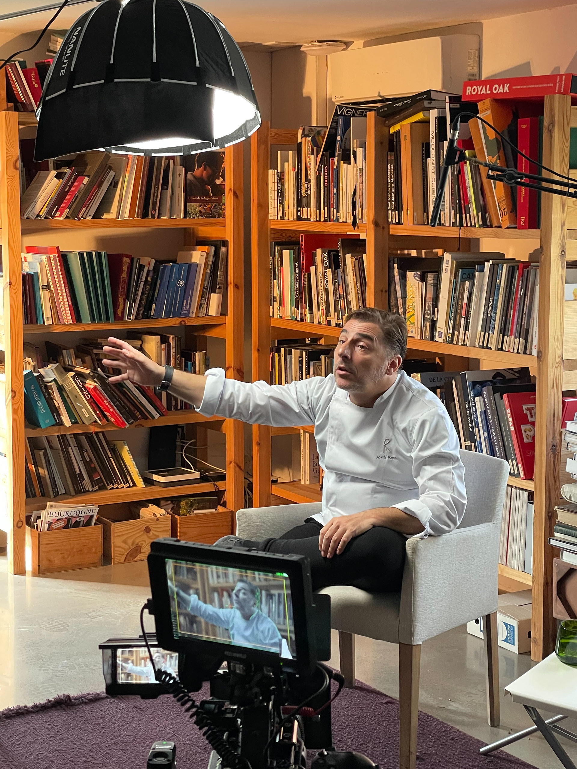 Interviewing mr Jordi Roca