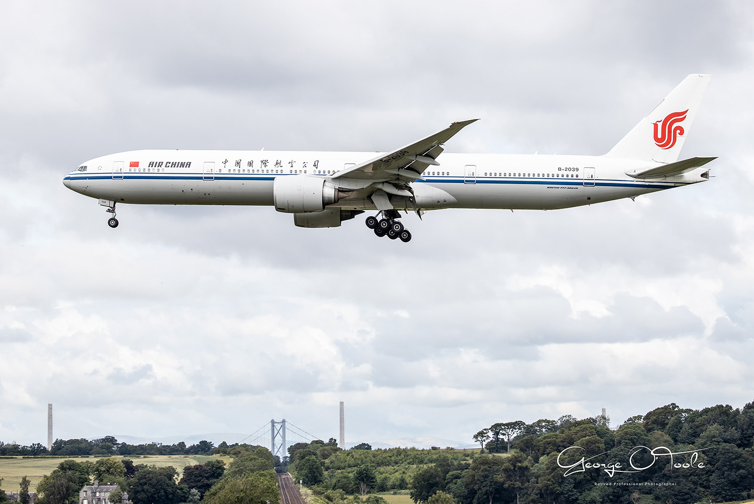 B-2039 Boeing 777-39L/ER Air-China