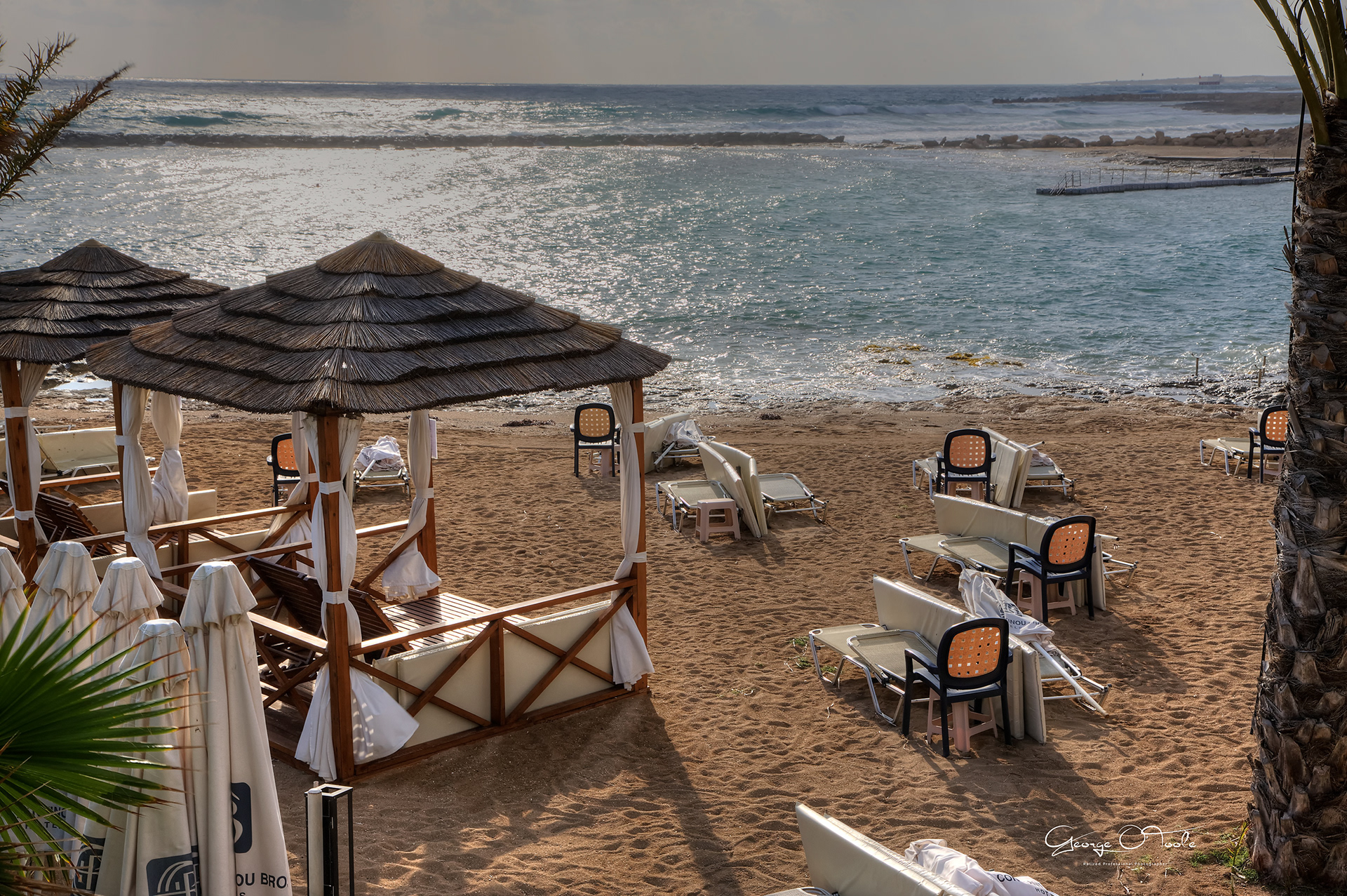Pioneer-Beach-Hotel,-Paphos