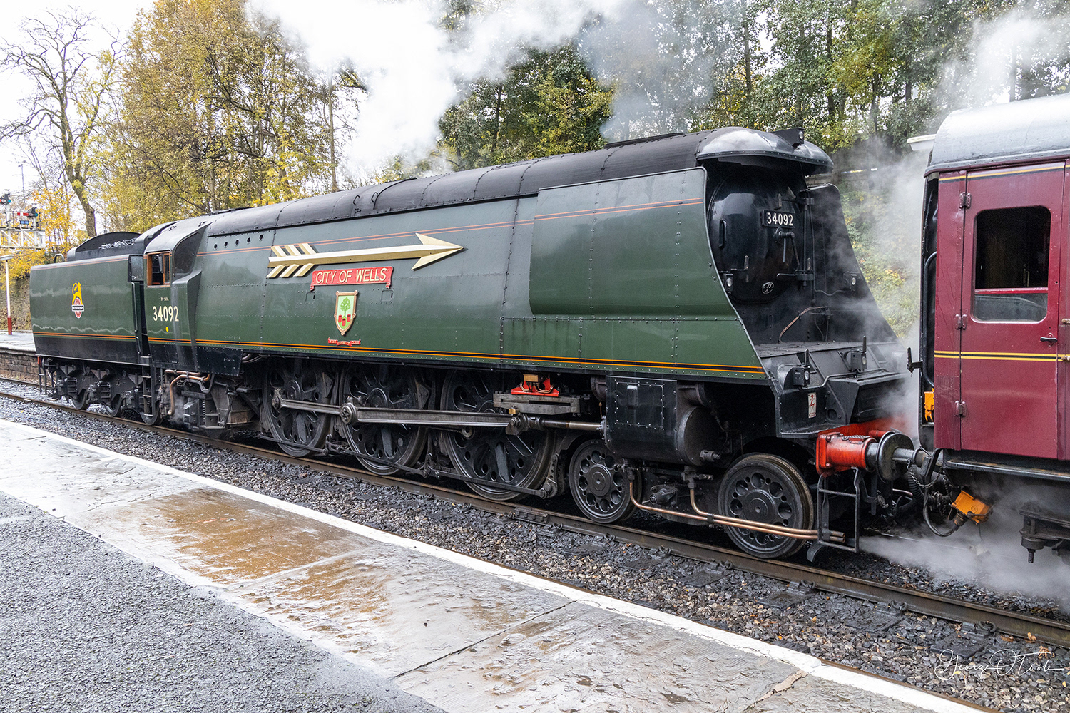 34092 City of Wells Bulleid Light Pacific at Bury