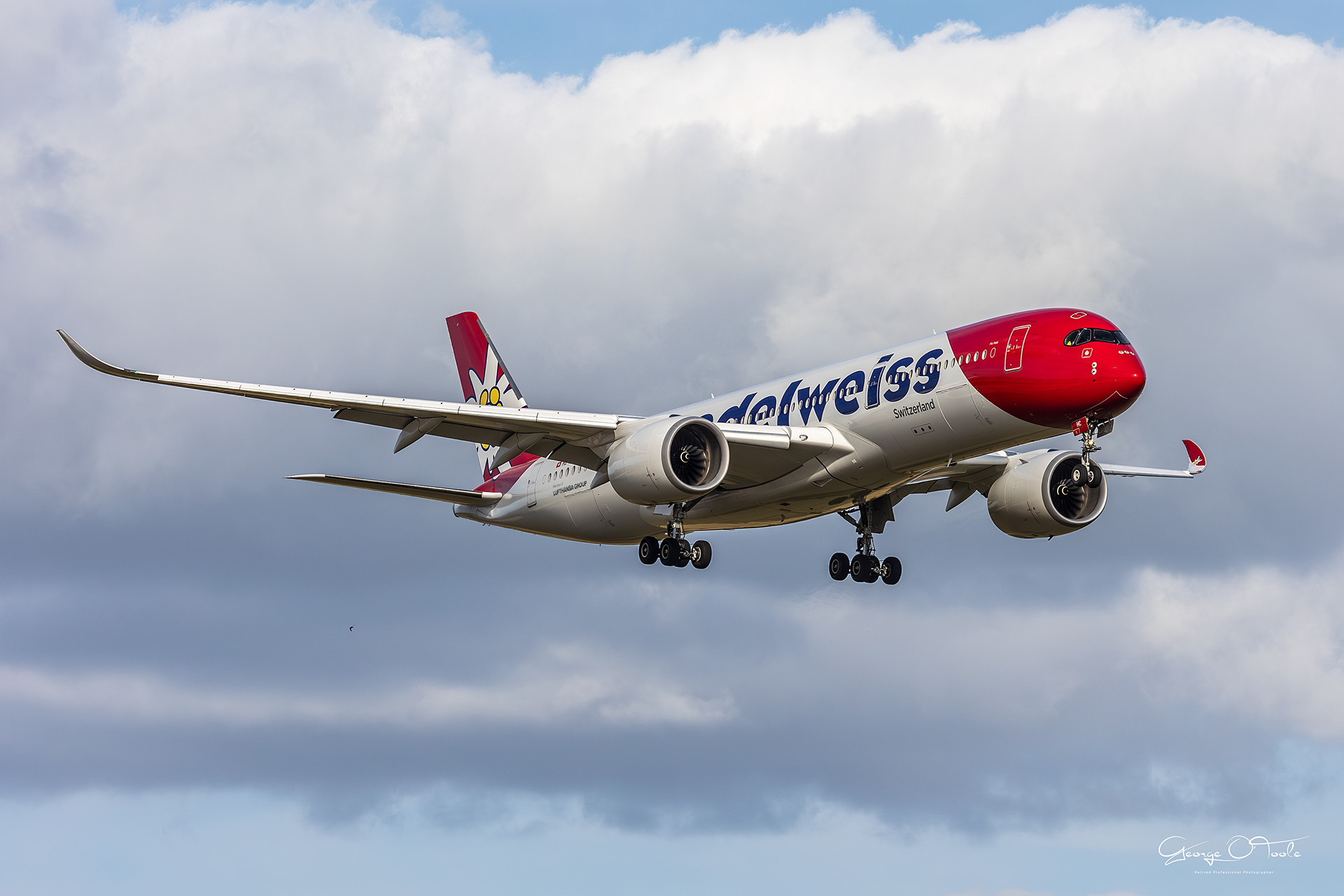 HB-IHC Airbus A350-941 Cn 079 Edelweiss Air