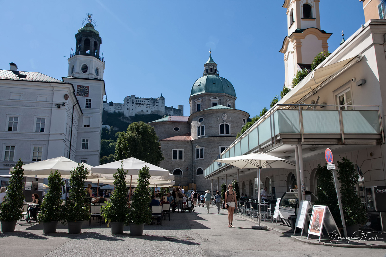 Austria Cafe Society Salzburg.