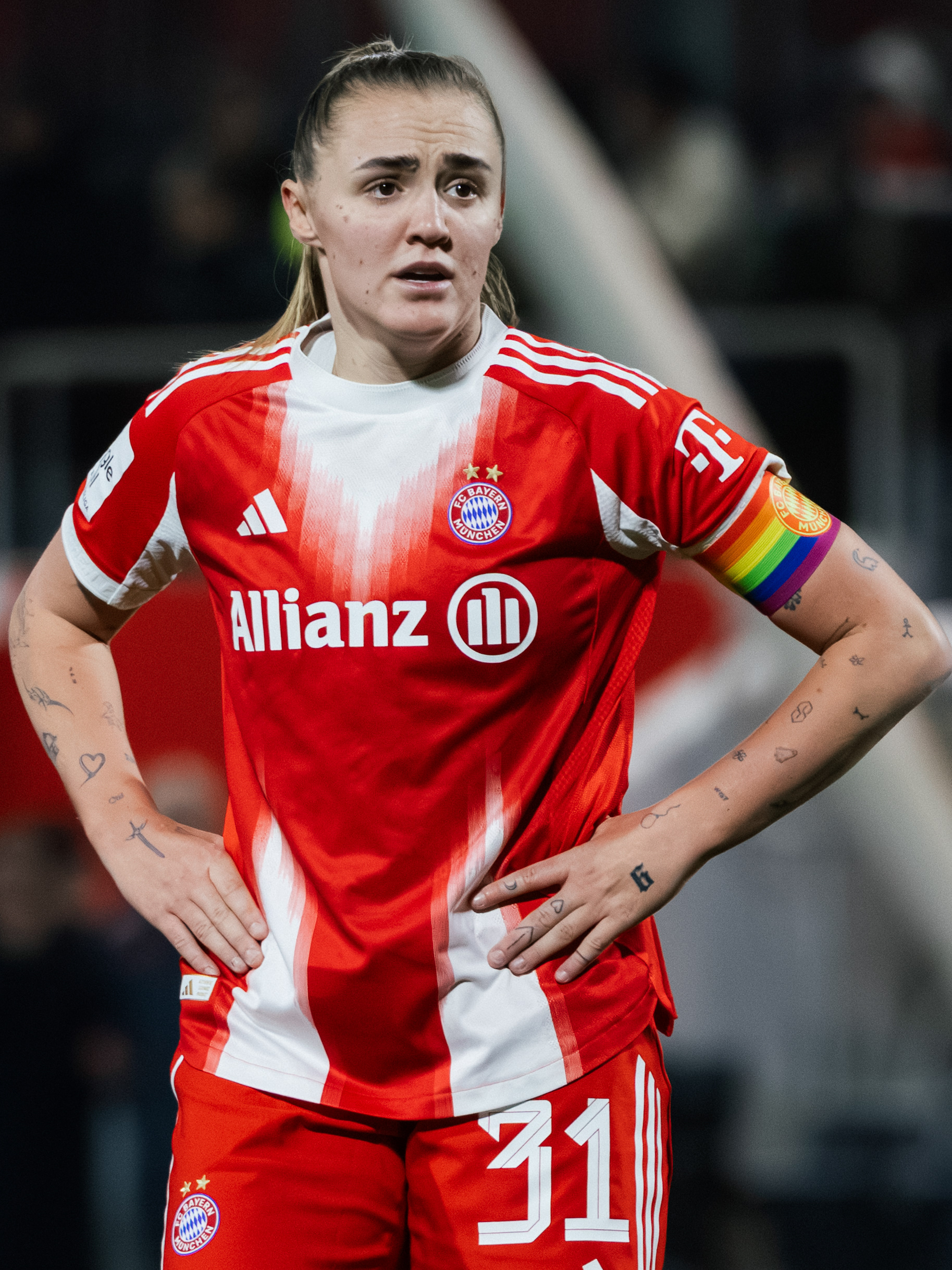 22.12.25 - Georgia Stanway - Bayer 04 Leverkusen vs FC Bayern München