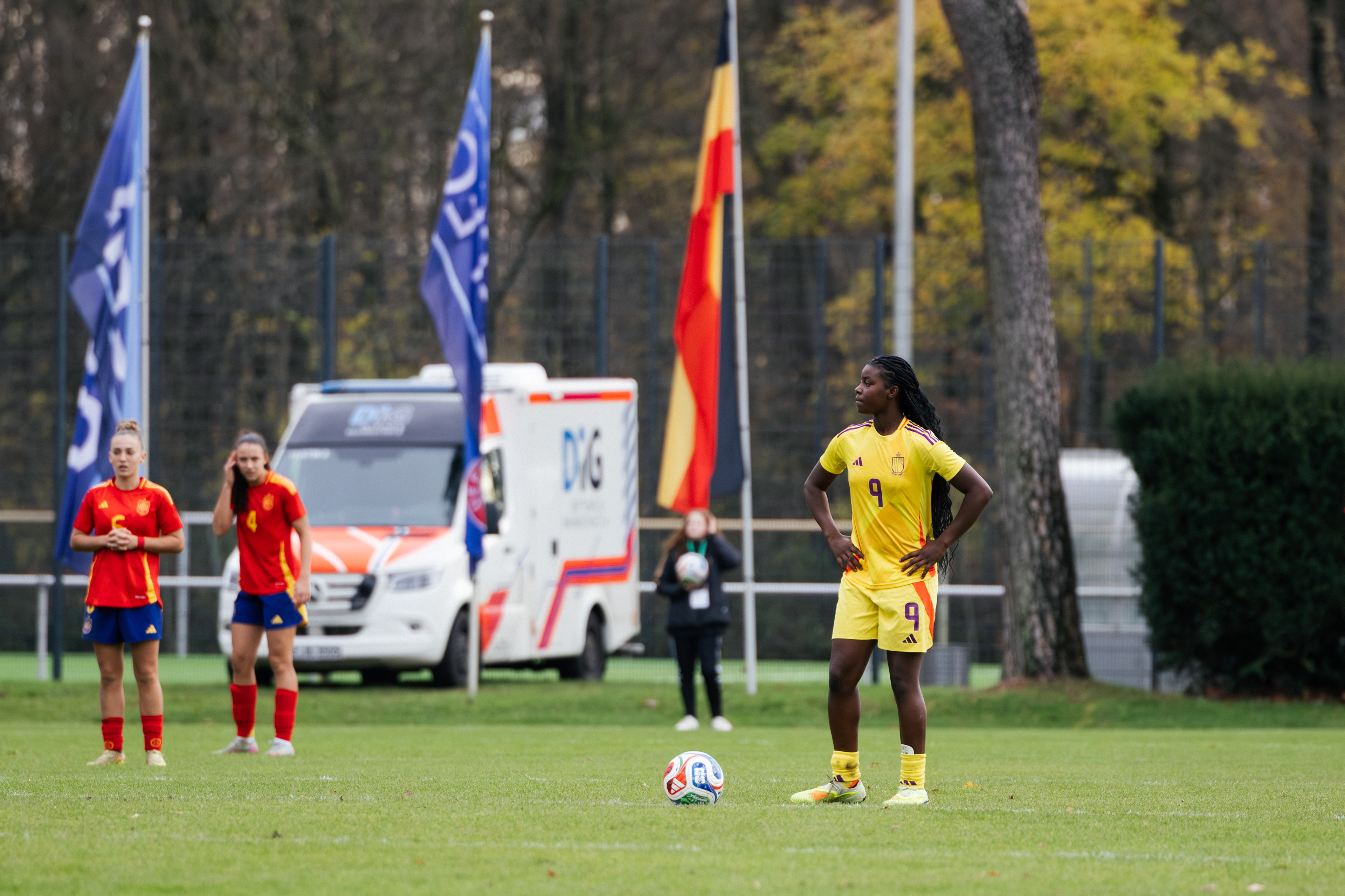 29.11.25 - Kadhiya De Ceuster - WU19 EQ - Spain vs Belgium