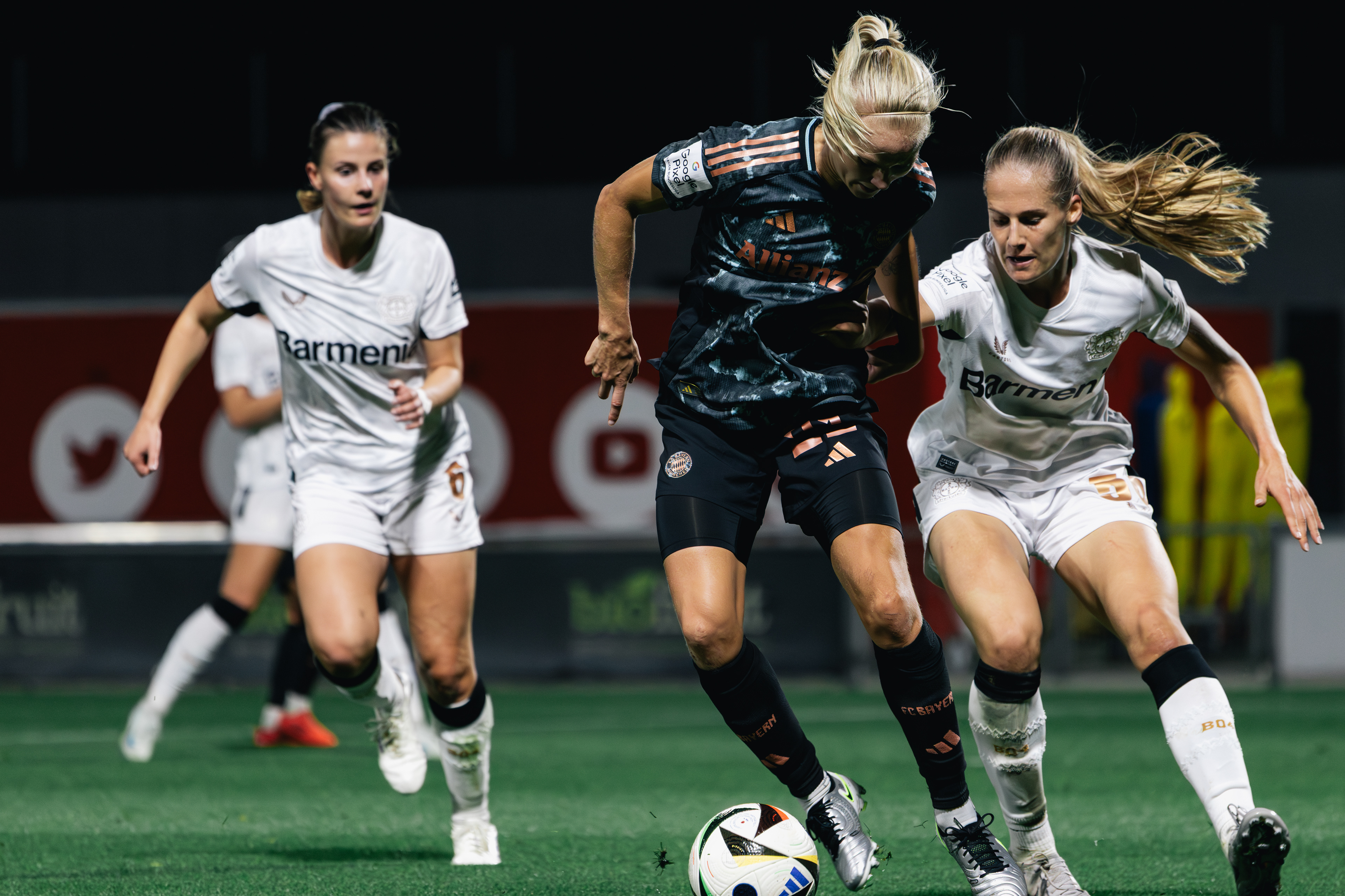 20.10.24 - Bayer 04 Leverkusen vs Bayern München