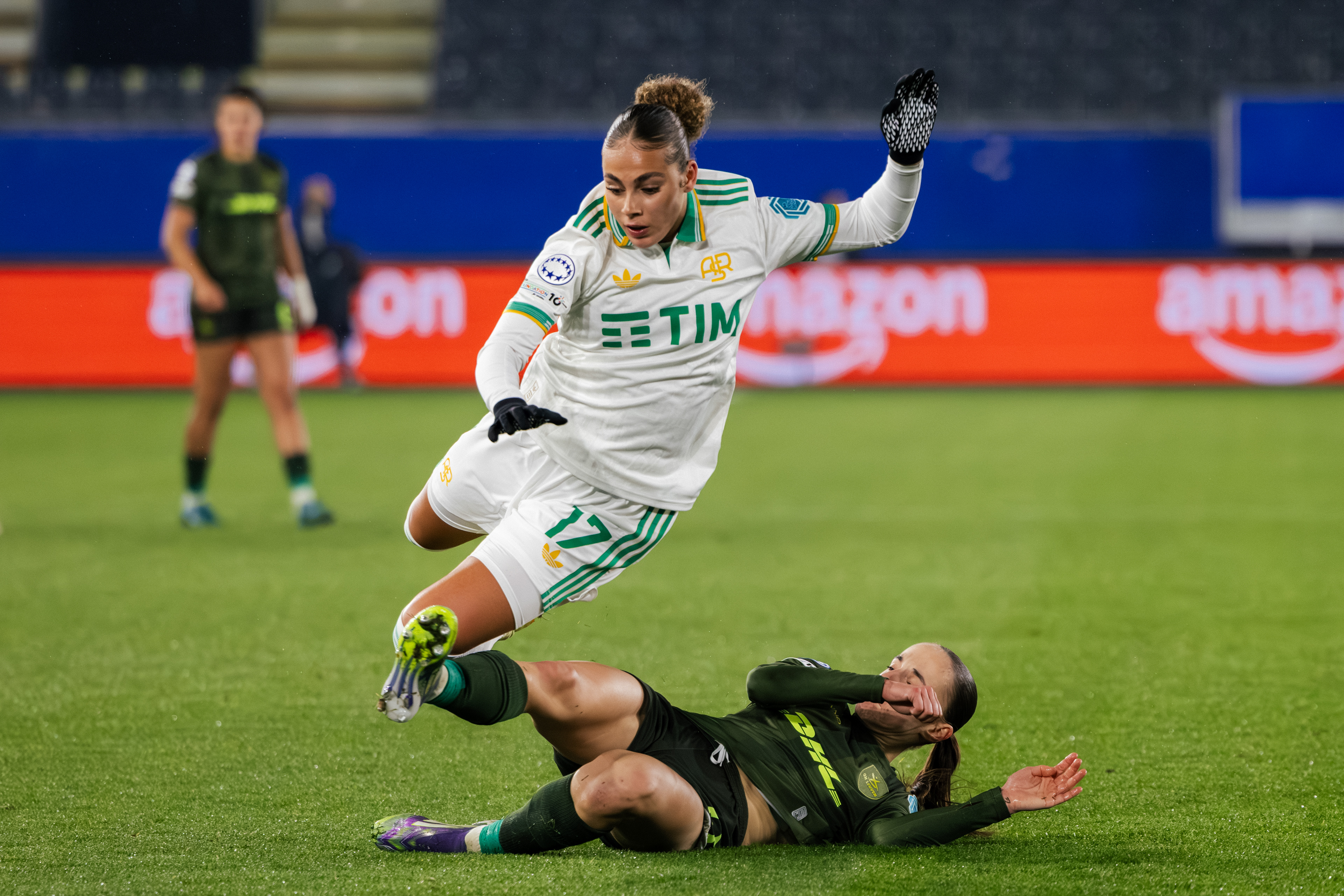 20.11.25 - Alayah Pilgrim & Zenia Mertens - OH Leuven vs AS Roma