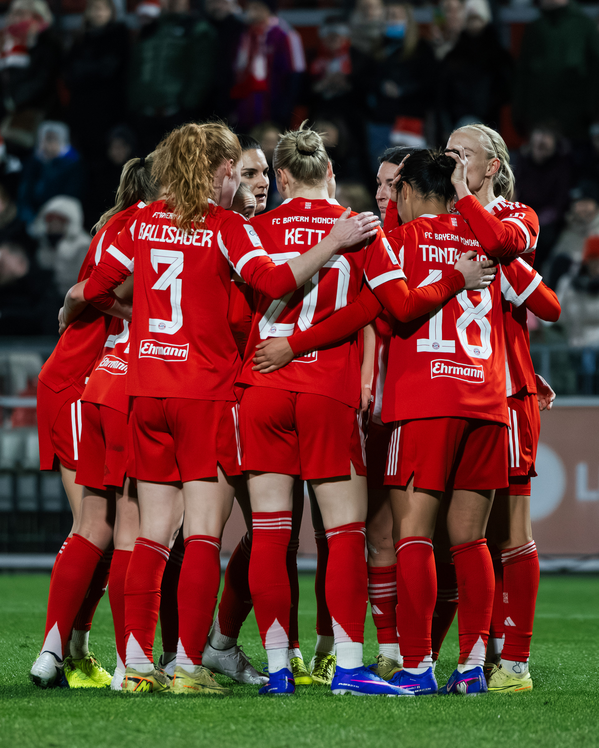 22.12.25 - Bayer 04 Leverkusen vs FC Bayern München