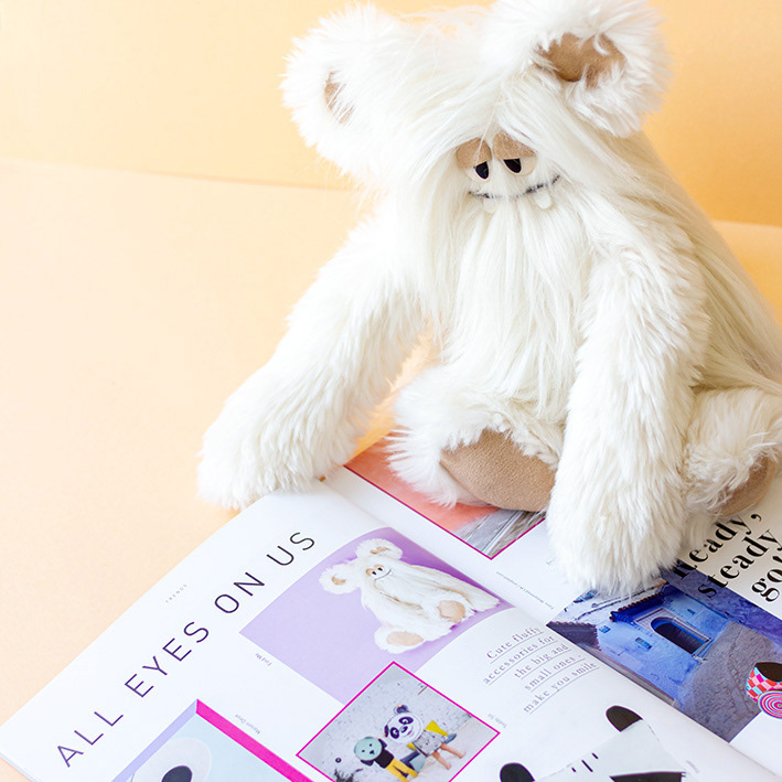 Tobi featured in Luna brandbible