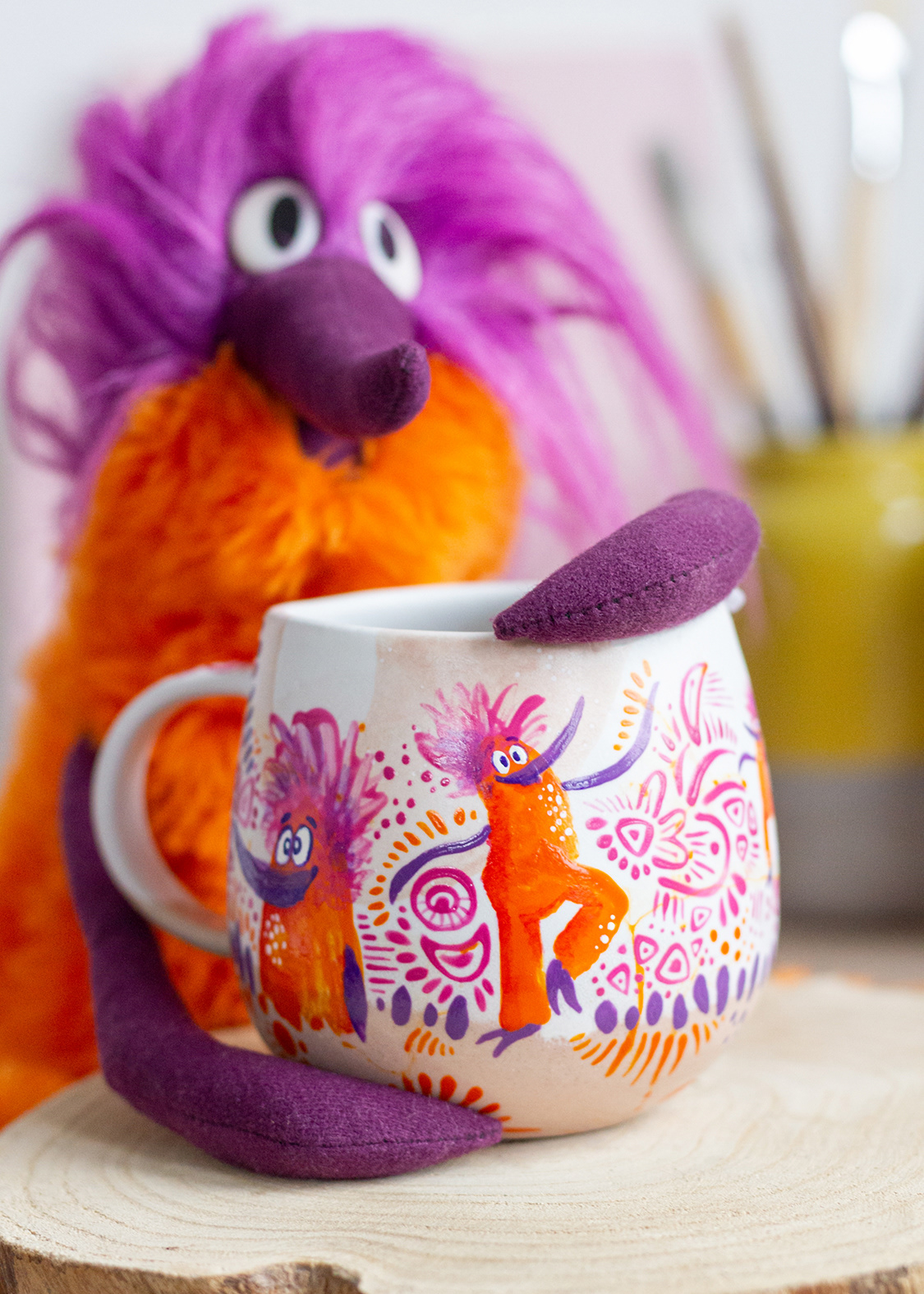 Fred with an unique handpainted "Fred-mug"
