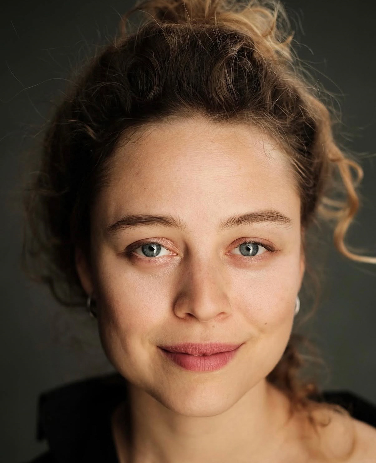 Daria Tvoronovich, "Anna"