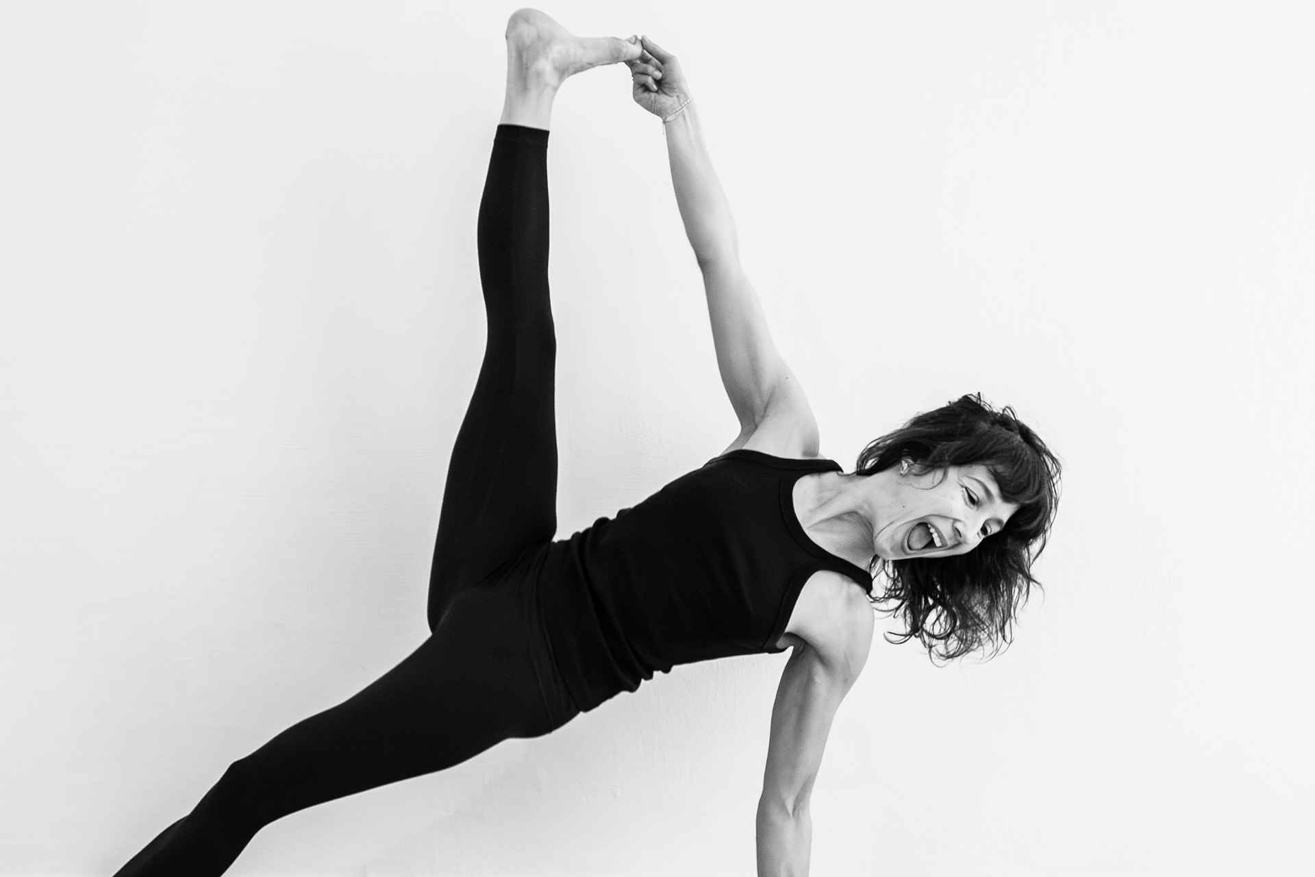 Angele Om Yoga